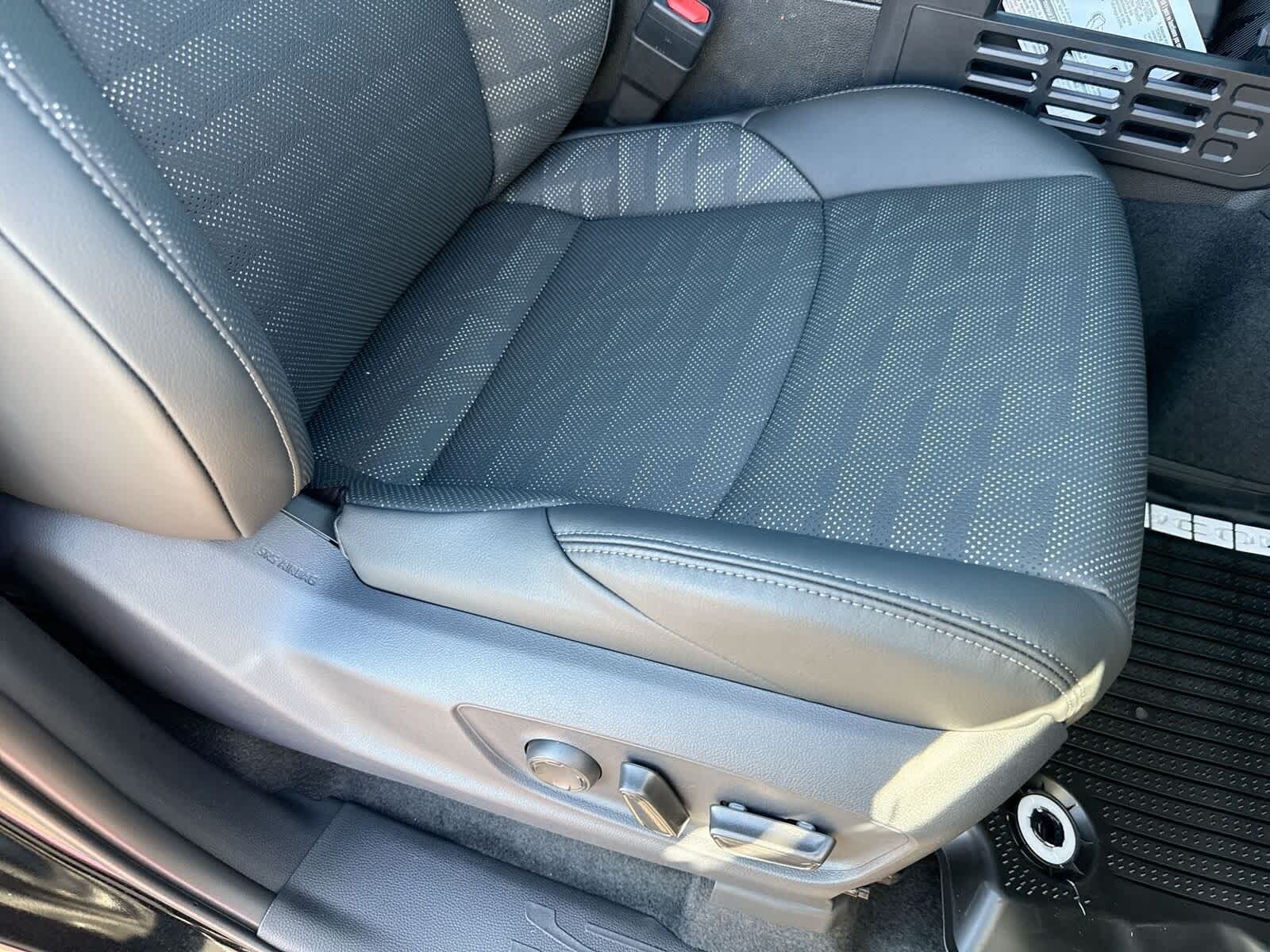 Thumbnail: 2025 Toyota Tacoma - 12