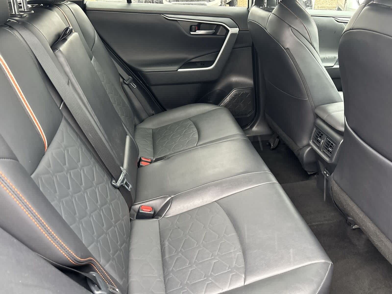 Thumbnail: 2023 Toyota RAV4 - 17