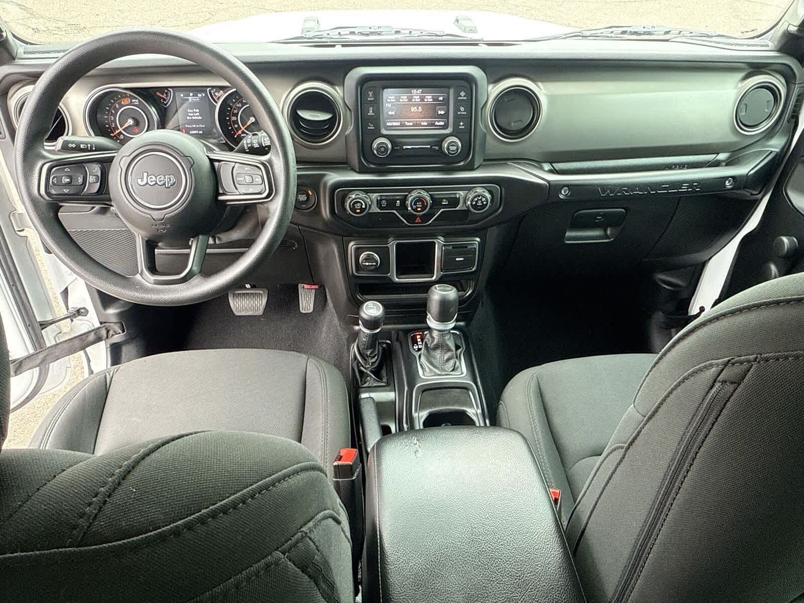 Thumbnail: 2021 Jeep Wrangler - 15