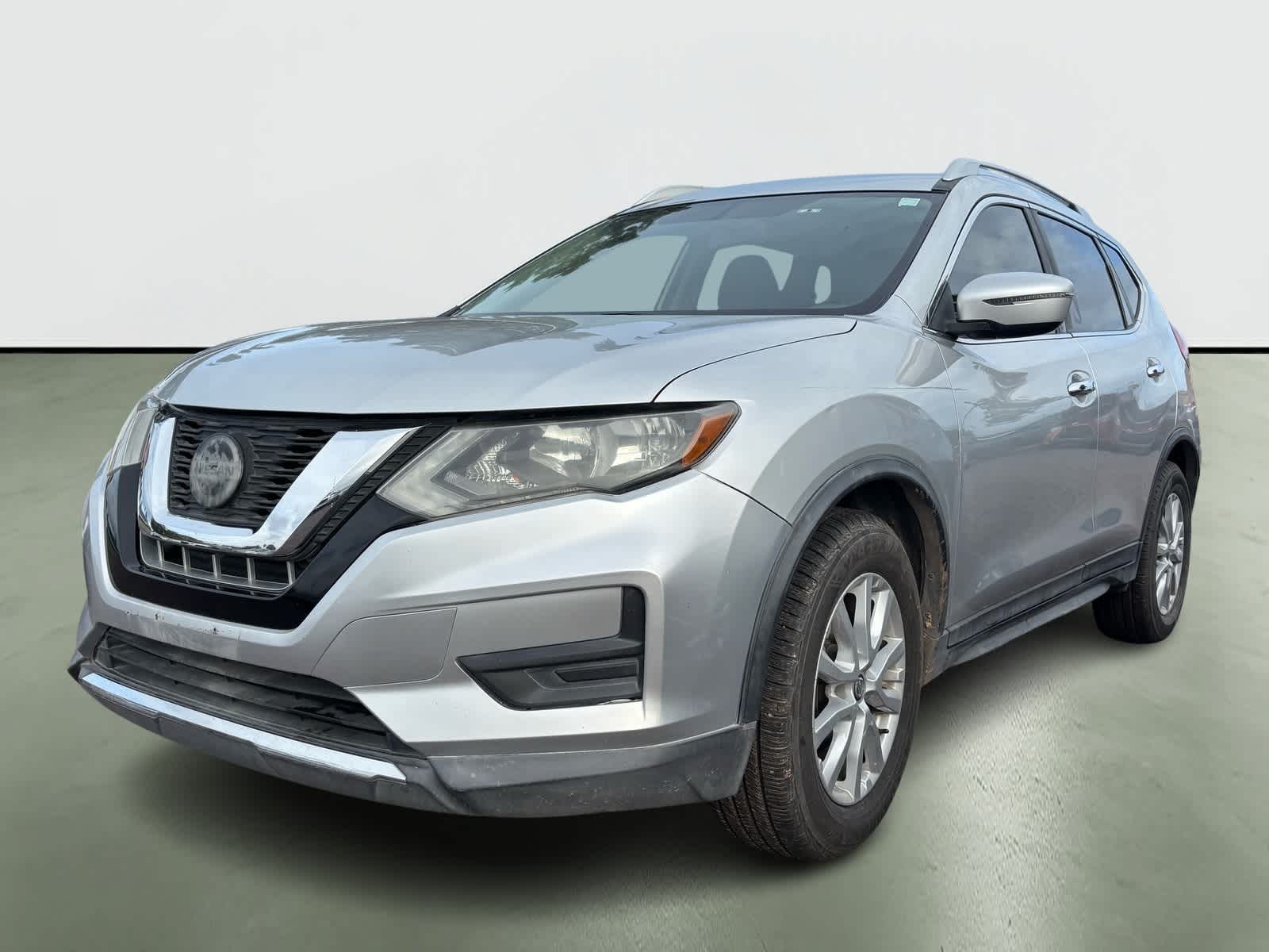 Thumbnail: 2018 Nissan Rogue - 2