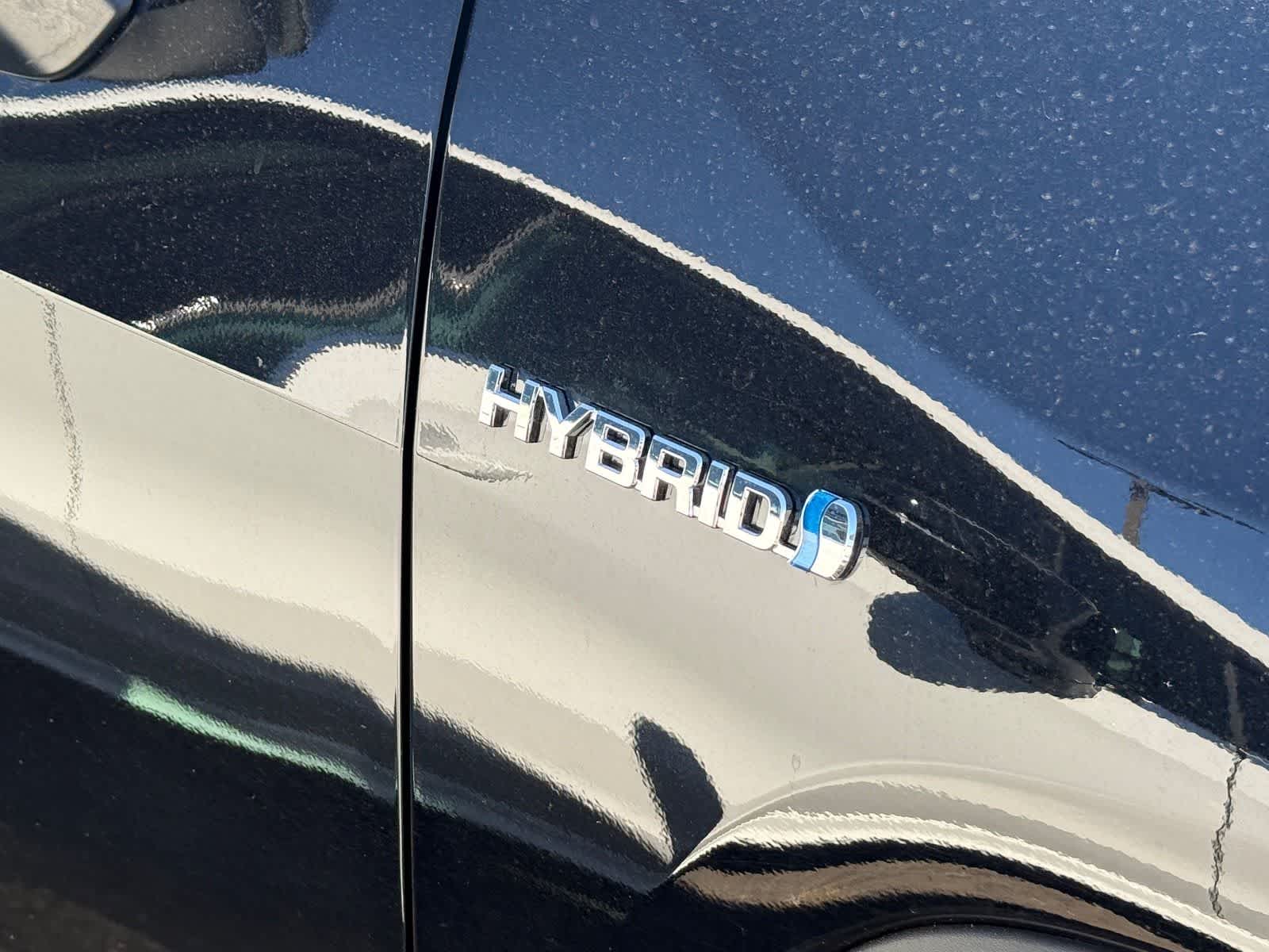 Thumbnail: 2021 Toyota RAV4 - 6