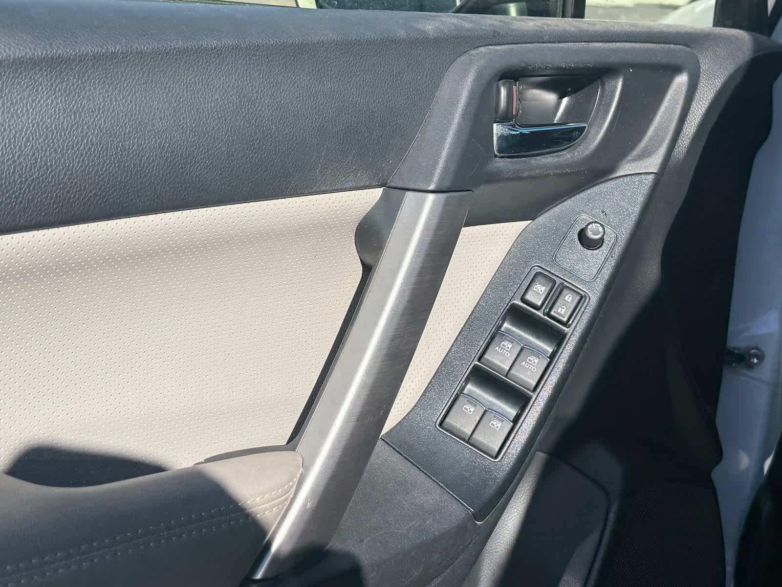 Thumbnail: 2018 Subaru Forester - 12