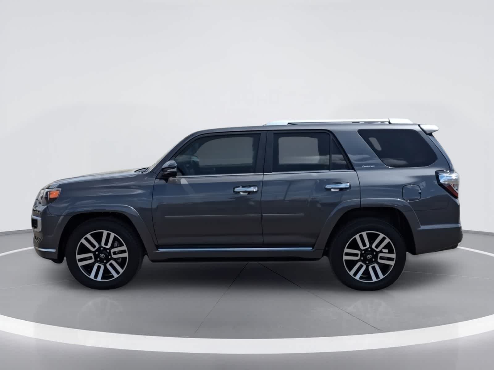 Thumbnail: 2023 Toyota 4Runner - 4