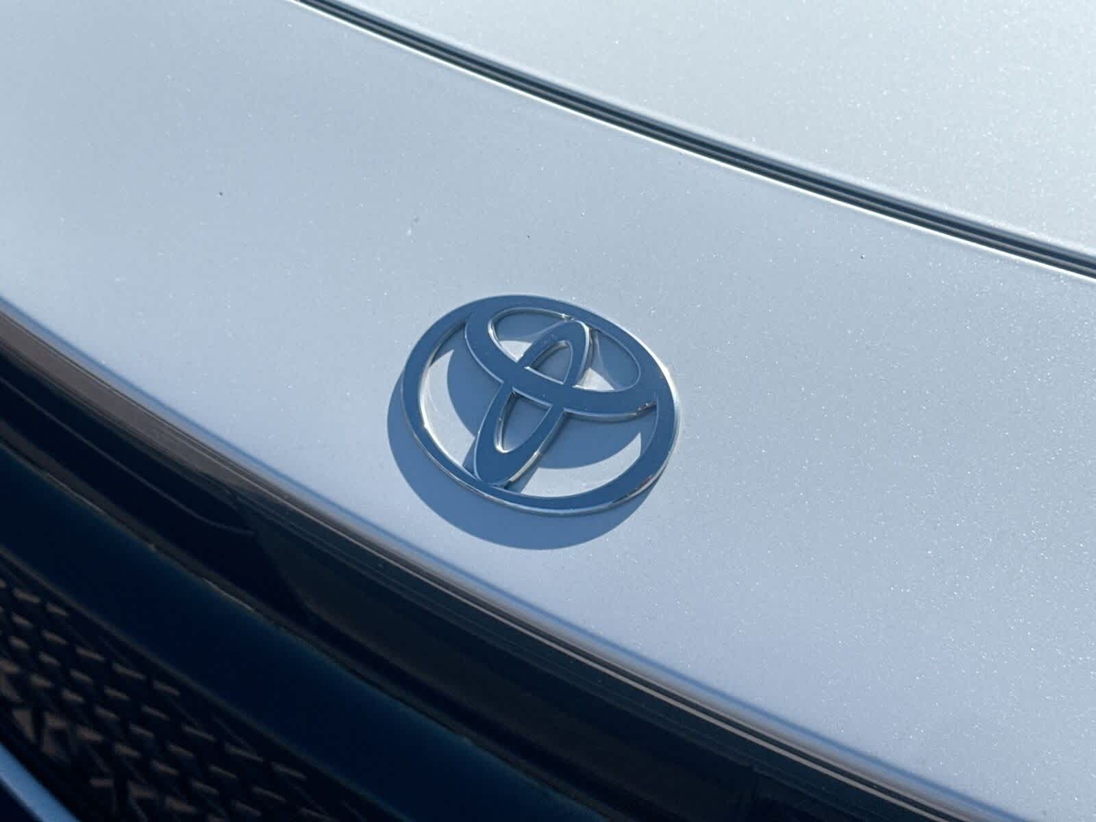 Thumbnail: 2023 Toyota Crown - 32