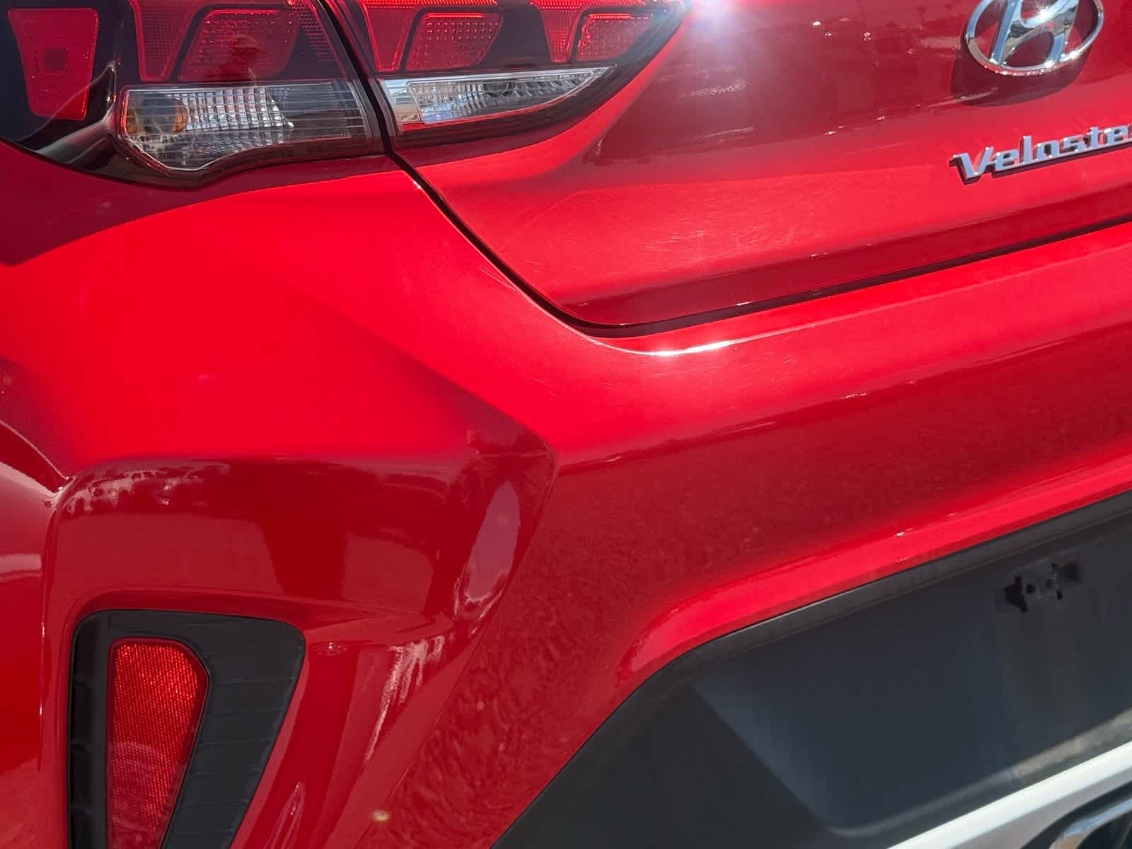 Thumbnail: 2020 Hyundai Veloster - 14