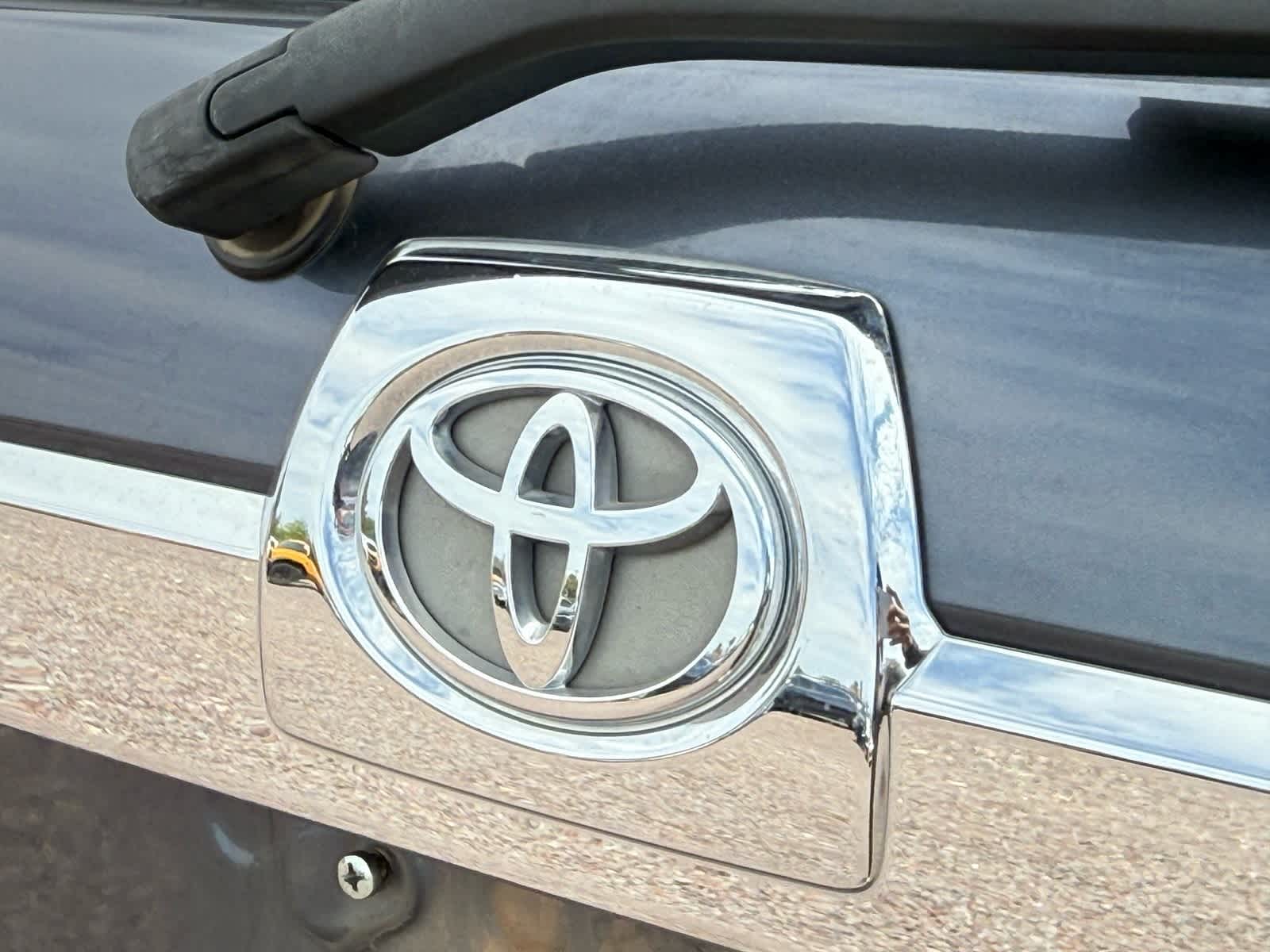 Thumbnail: 2007 Toyota 4Runner - 17