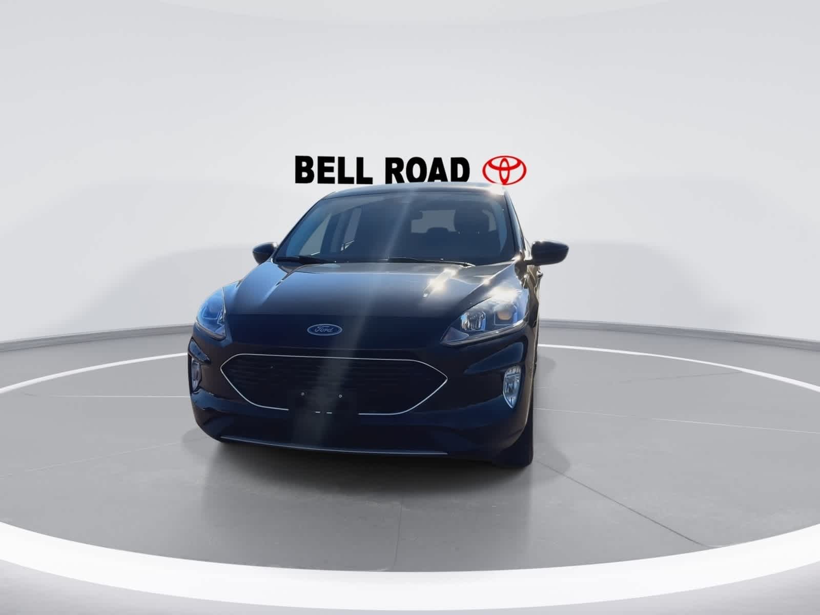 Thumbnail: 2022 Ford Escape - 3