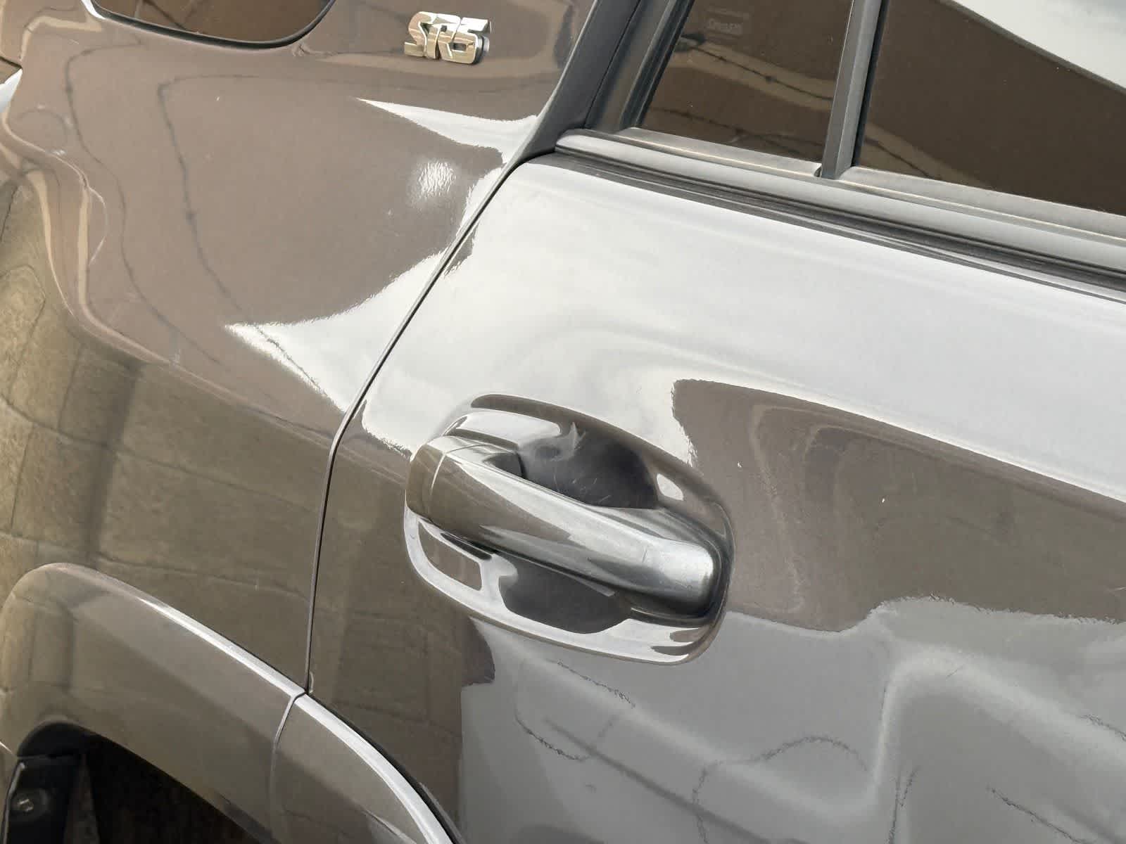 Thumbnail: 2015 Toyota 4Runner - 8