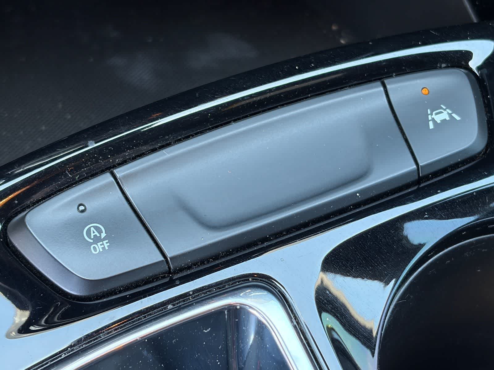Thumbnail: 2025 Chevrolet Trax - 11