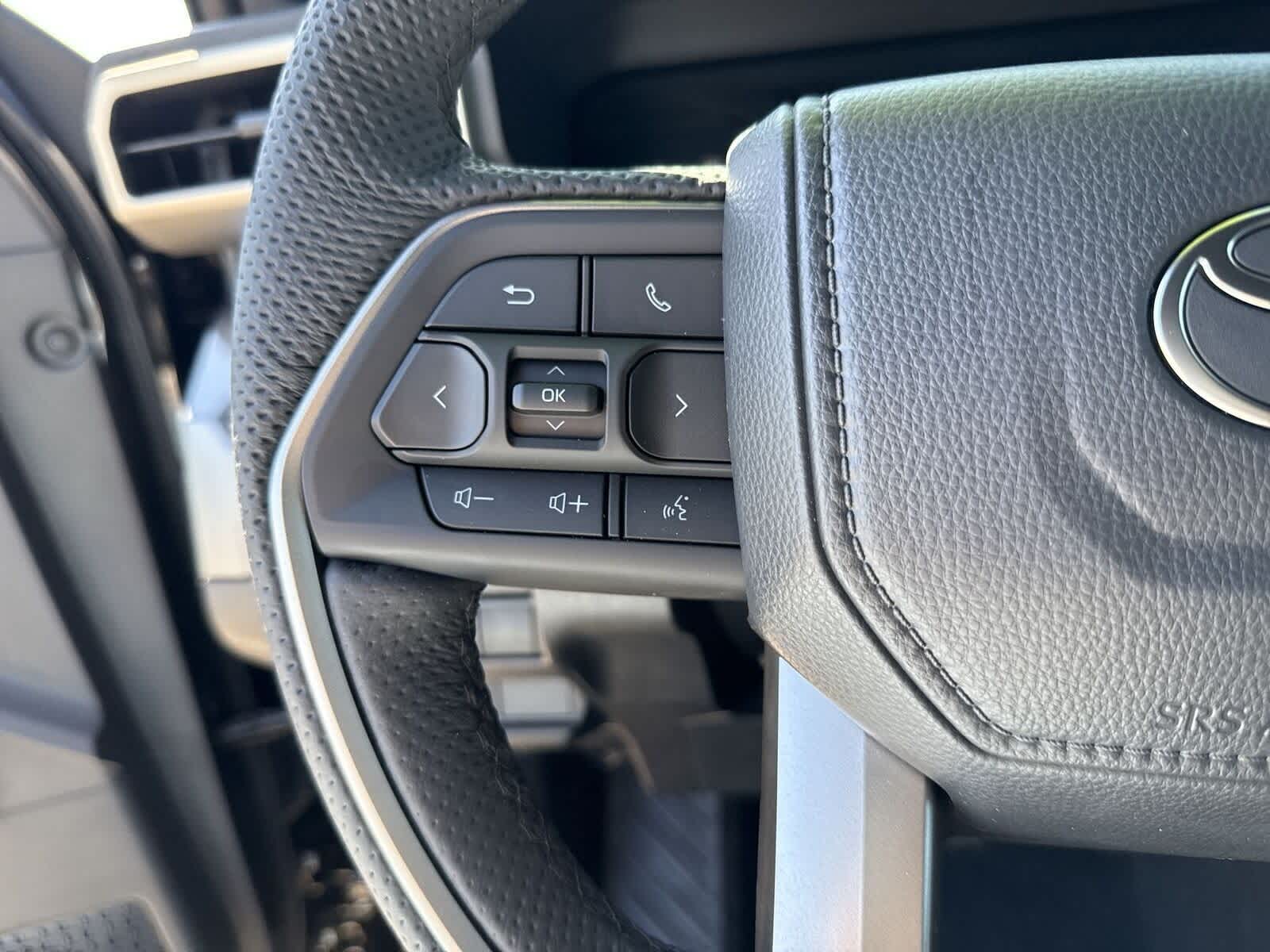 Thumbnail: 2025 Toyota Tacoma - 28