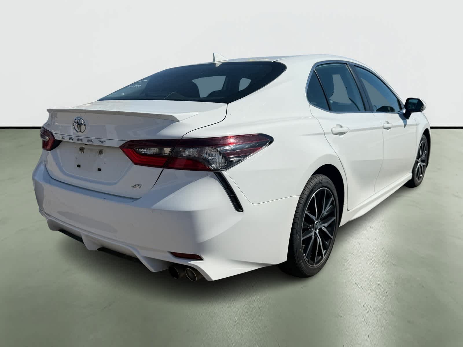 Thumbnail: 2023 Toyota Camry - 4