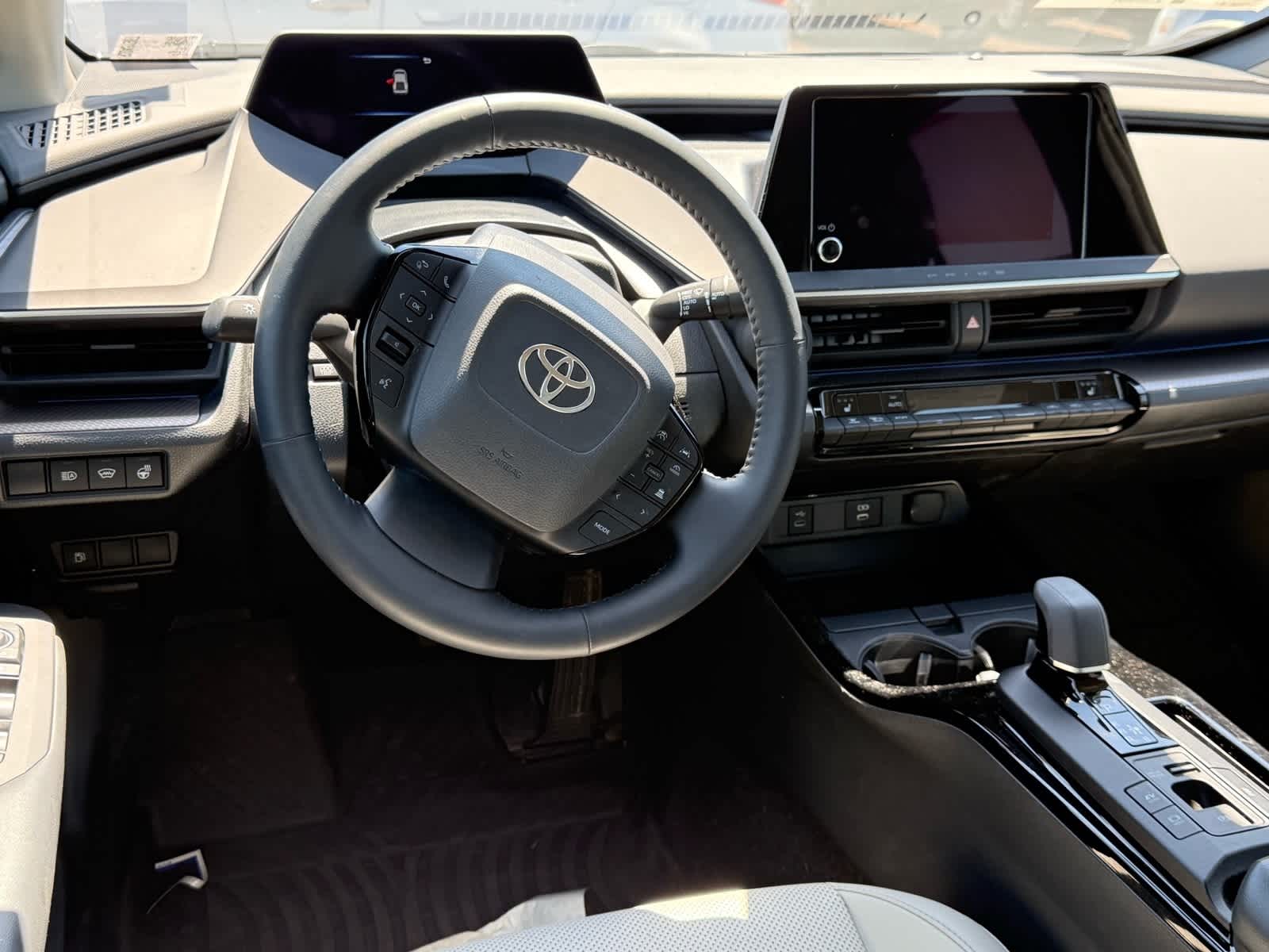 Thumbnail: 2024 Toyota Prius - 11