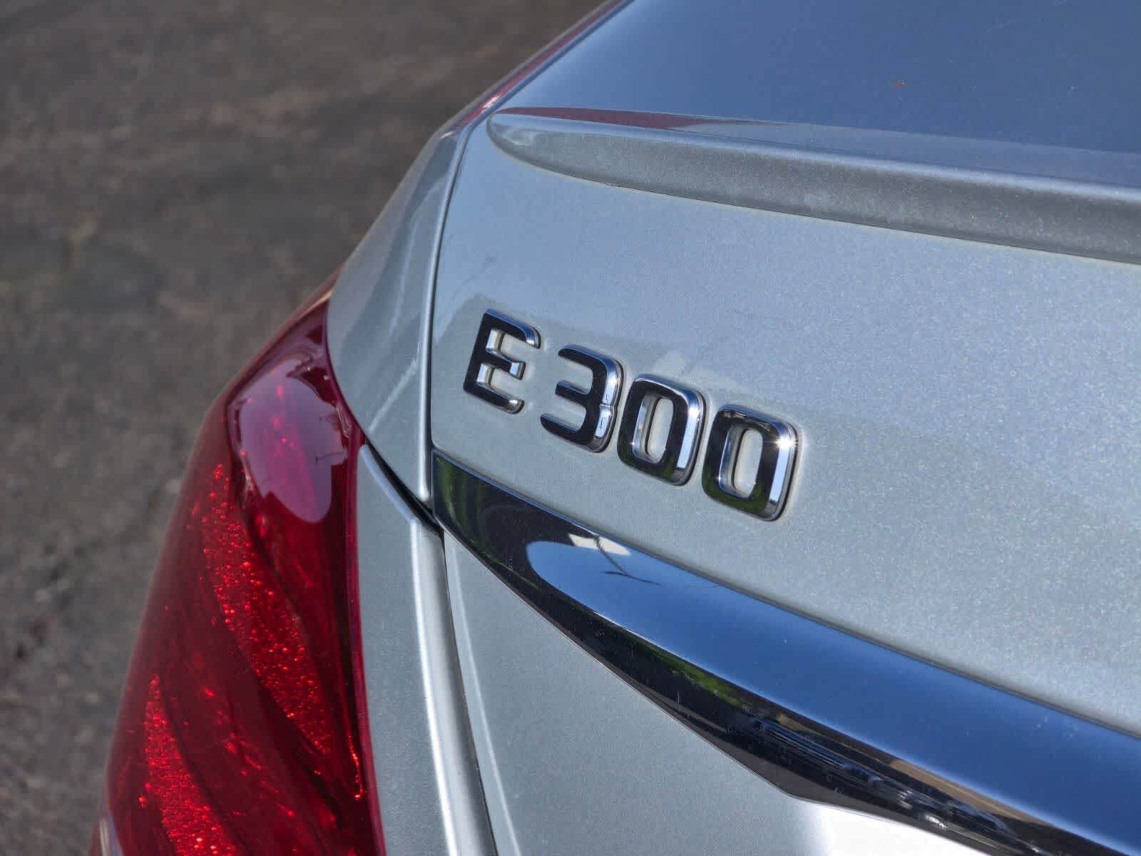 Thumbnail: 2019 Mercedes-Benz E-Class - 20