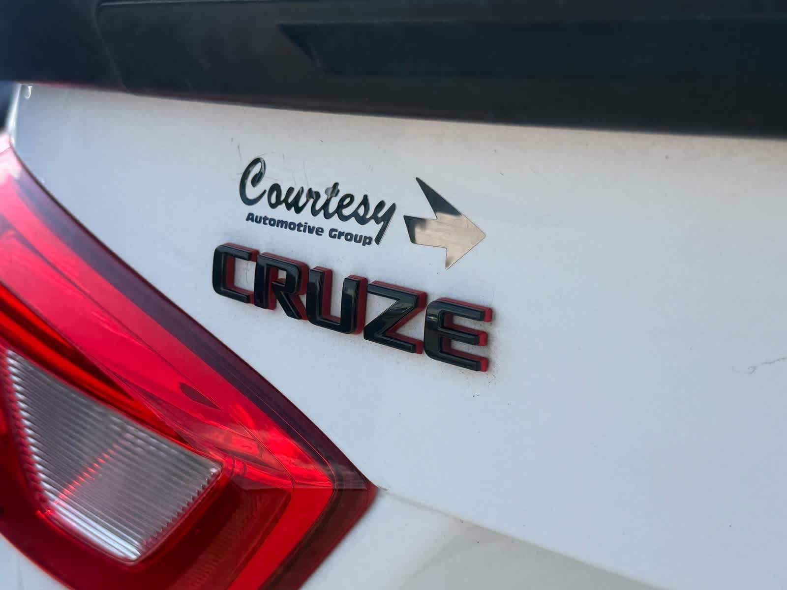 Thumbnail: 2018 Chevrolet Cruze - 13