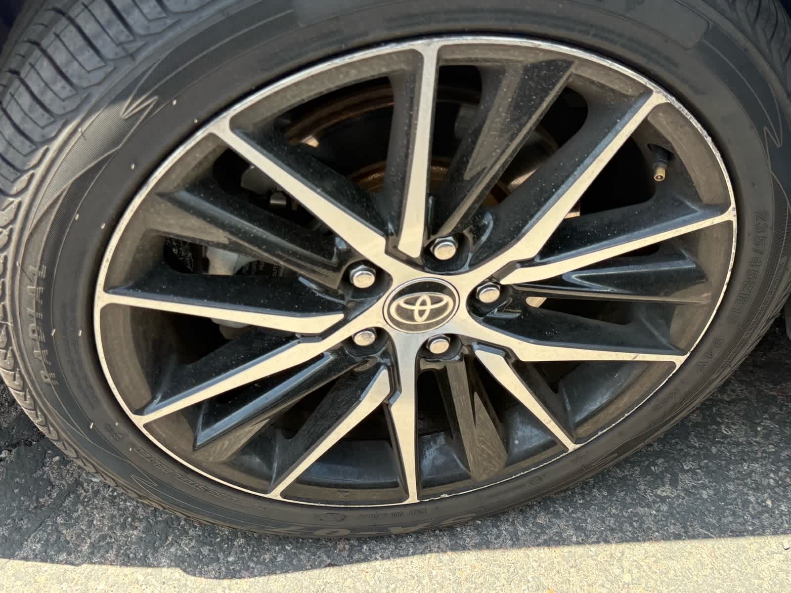 2022 Toyota Camry SE 9