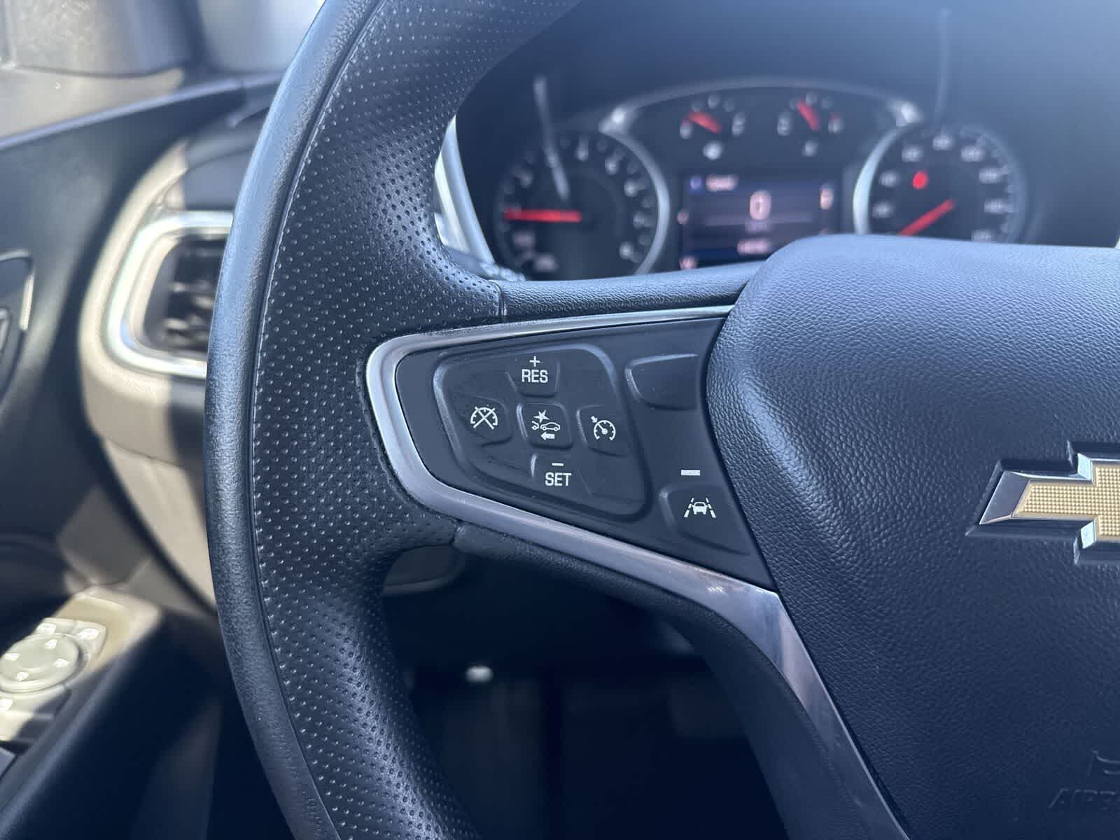 Thumbnail: 2022 Chevrolet Equinox - 28