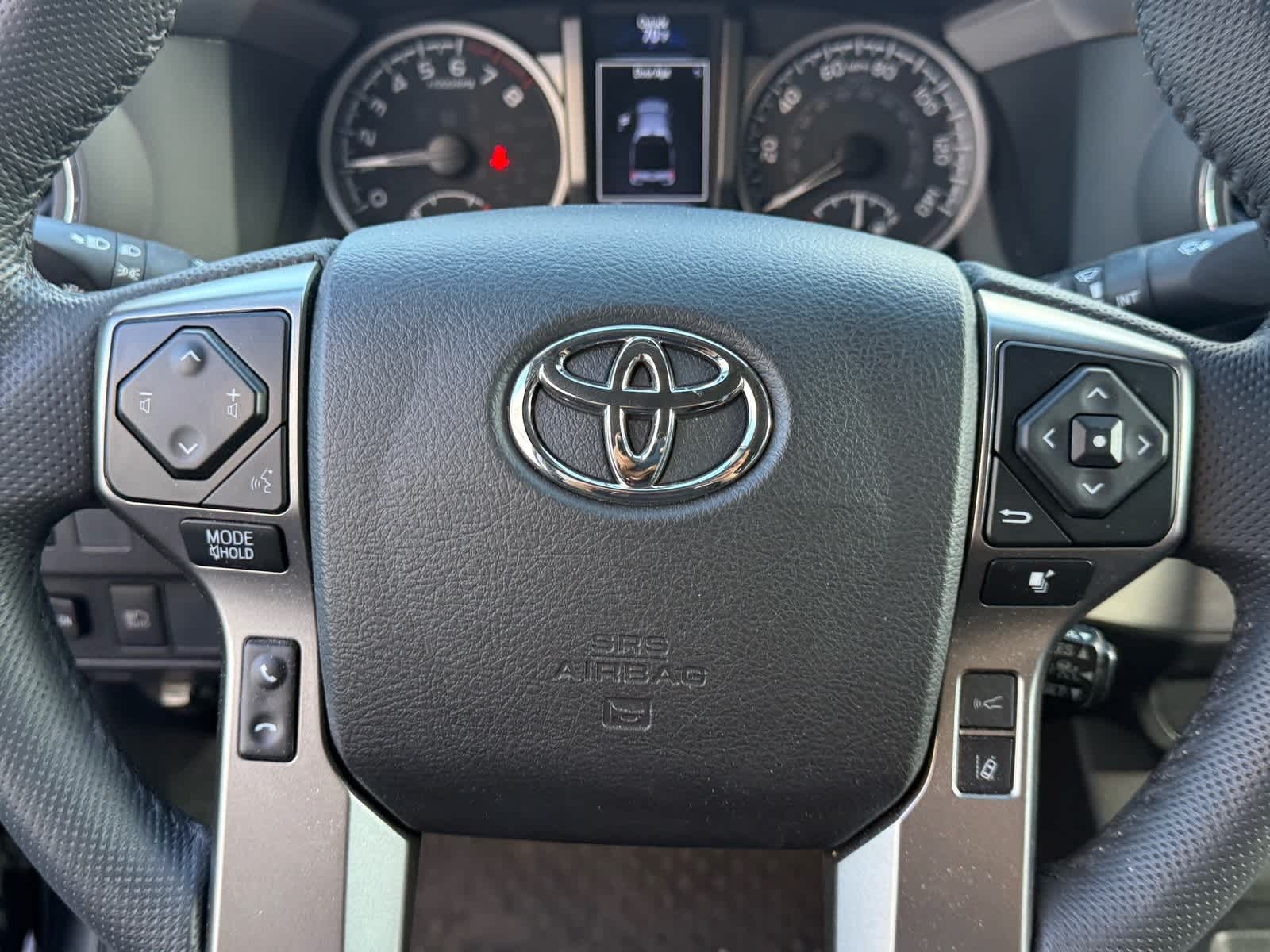 Thumbnail: 2022 Toyota Tacoma - 17