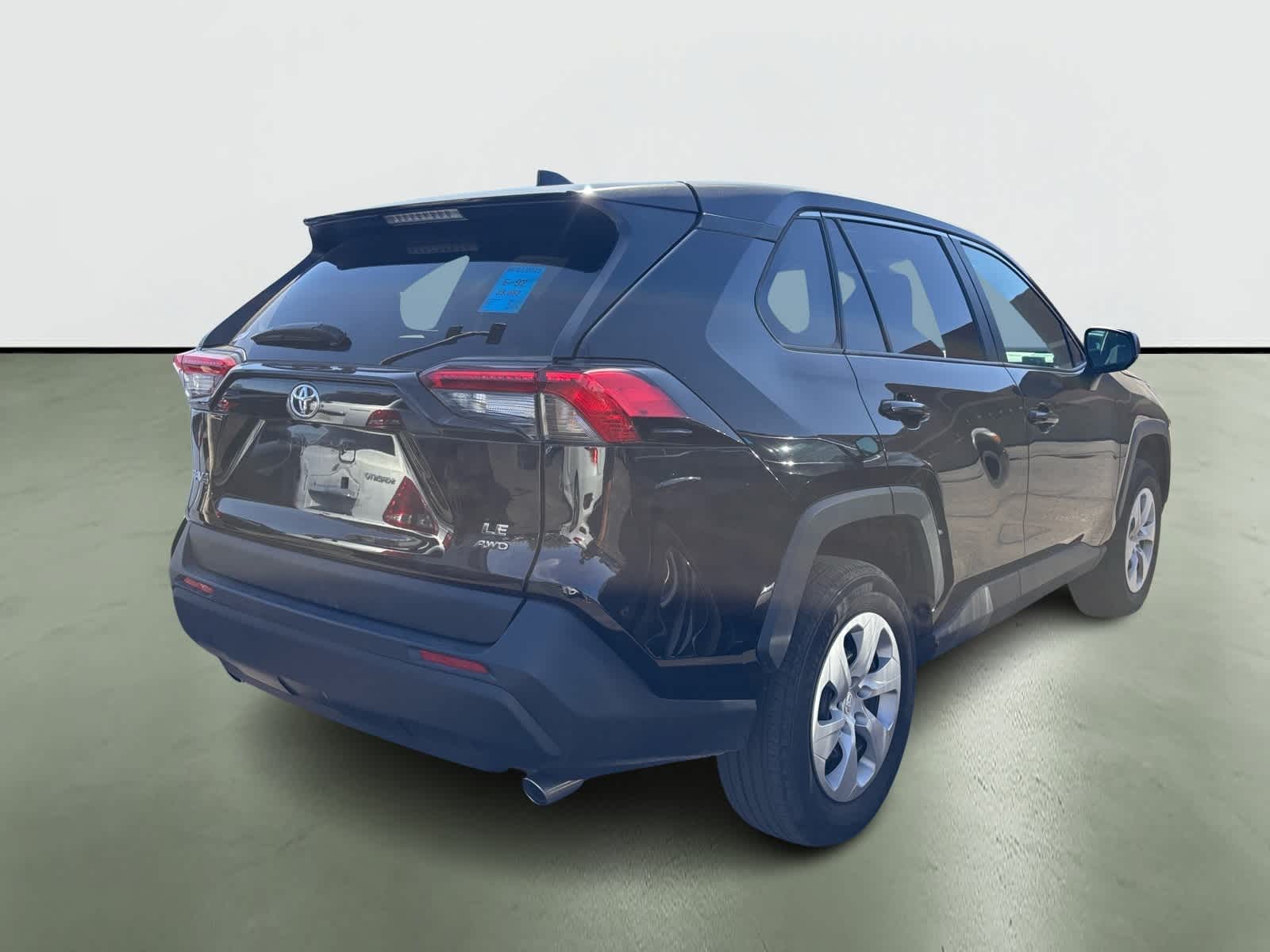 2024 Toyota RAV4 LE 4