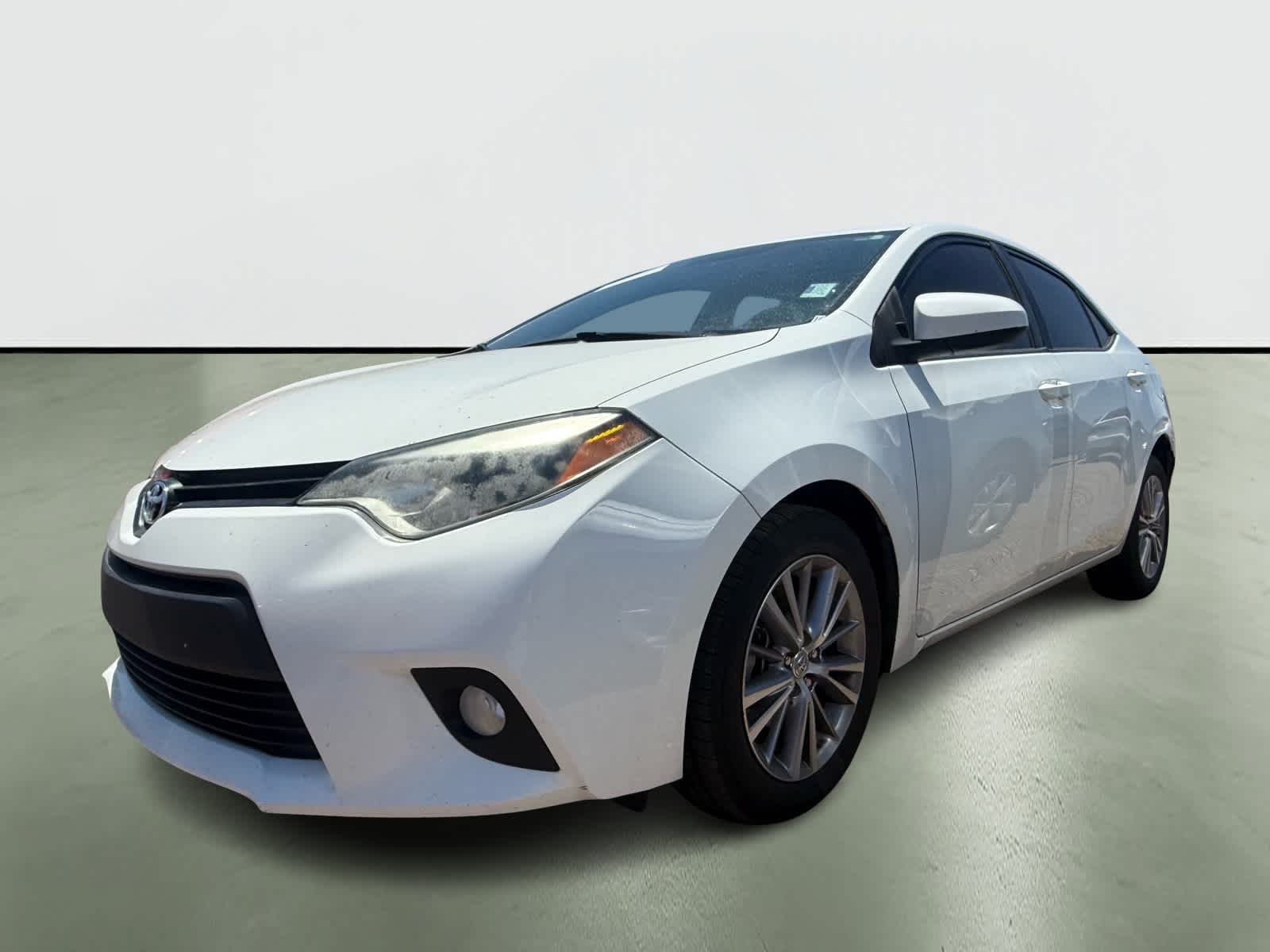 Thumbnail: 2014 Toyota Corolla - 2