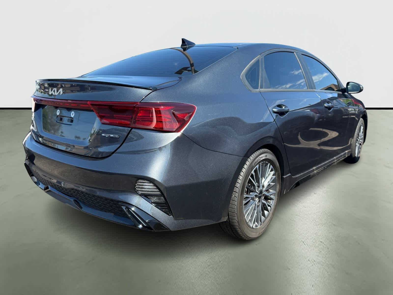 Thumbnail: 2023 Kia Forte - 3
