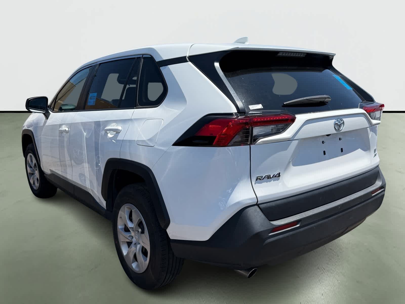 2024 Toyota RAV4 LE 3