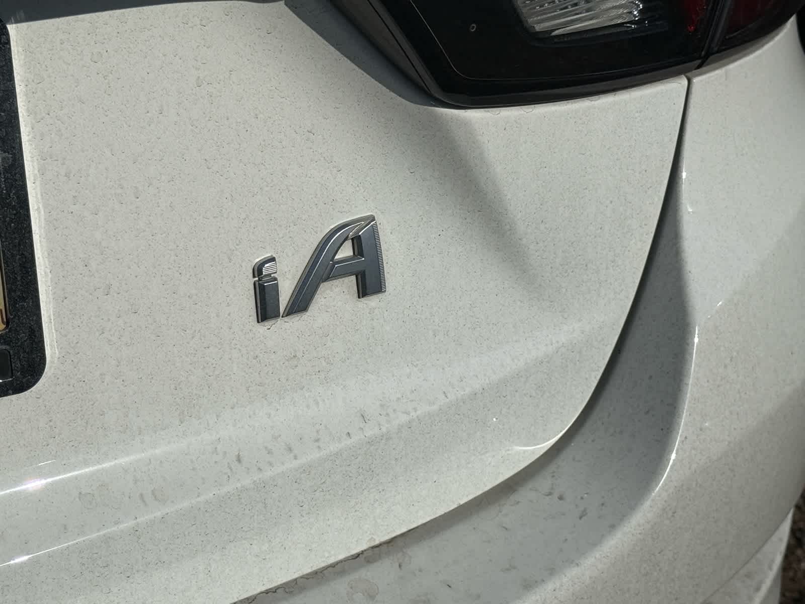 2017 Toyota Yaris iA  8