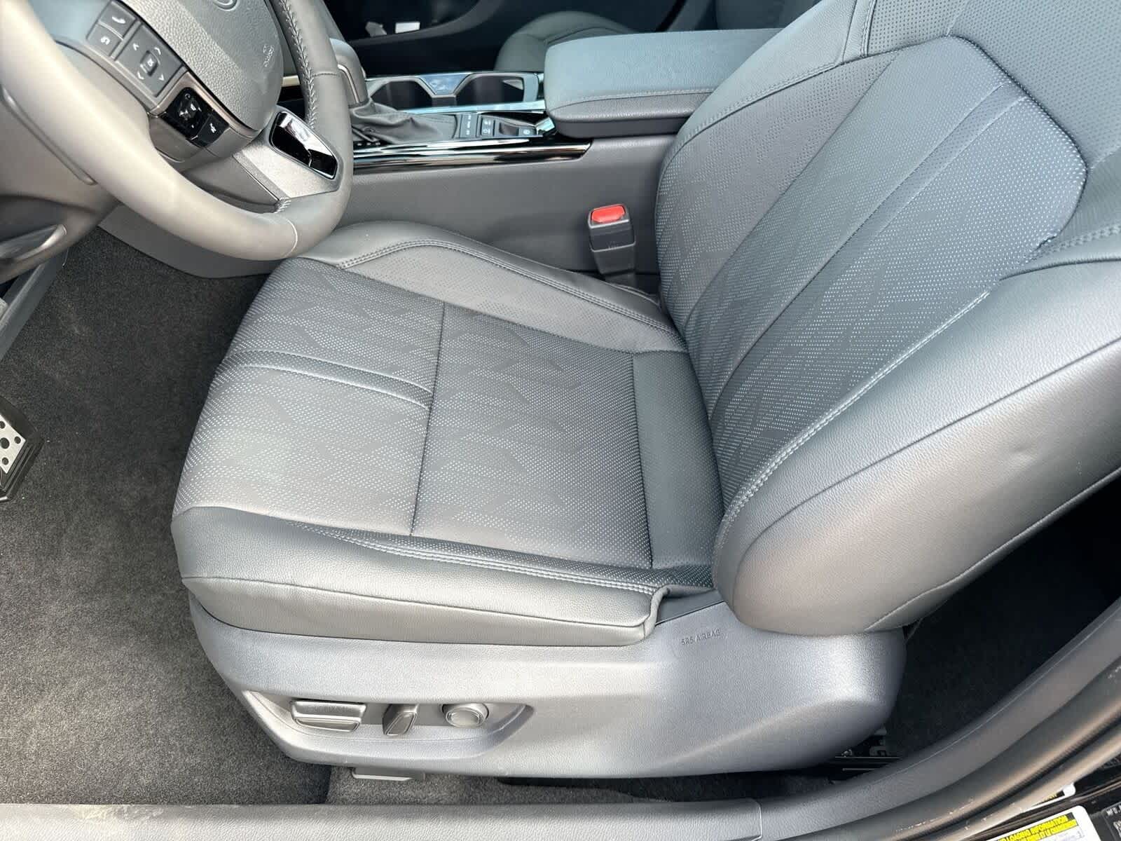 Thumbnail: 2026 Toyota Camry - 18