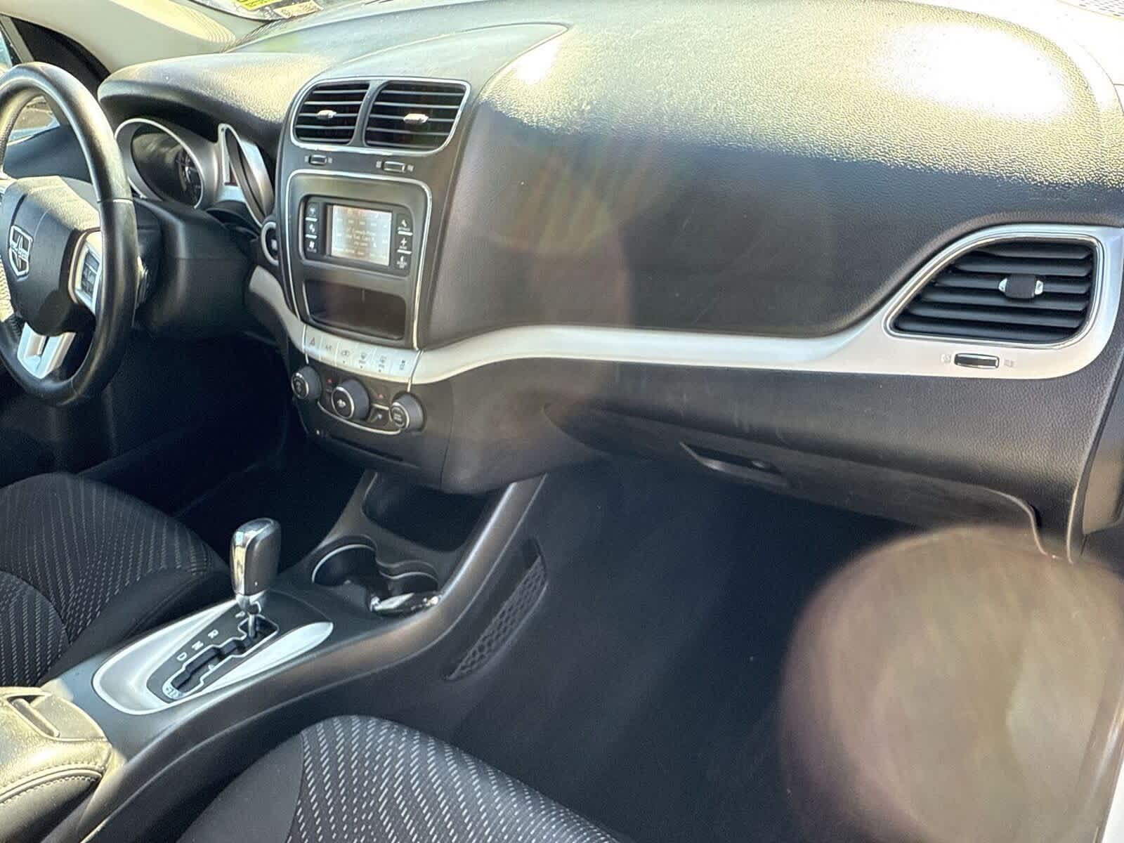 Thumbnail: 2018 Dodge Journey - 3