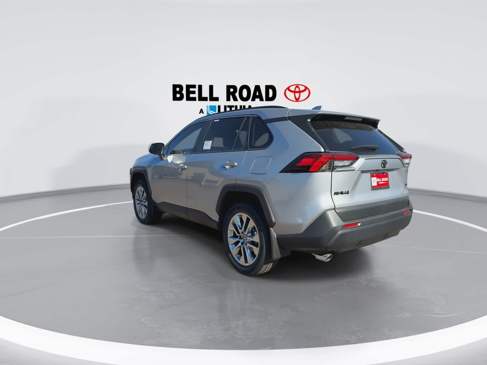 Thumbnail: 2025 Toyota RAV4 - 6