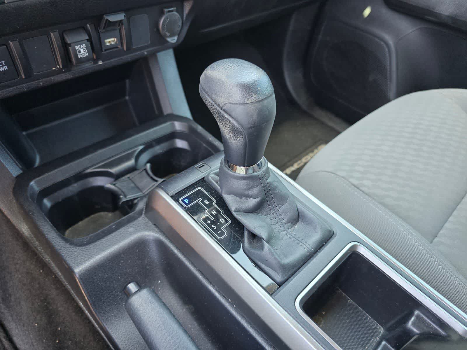 Thumbnail: 2023 Toyota Tacoma - 15