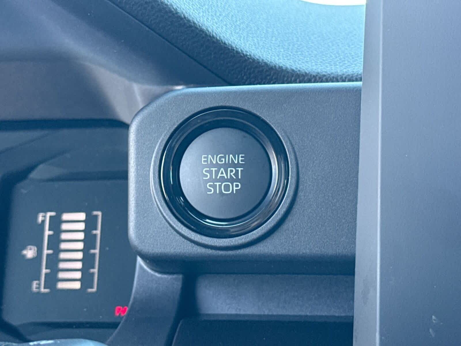 Thumbnail: 2025 Toyota Tacoma - 25