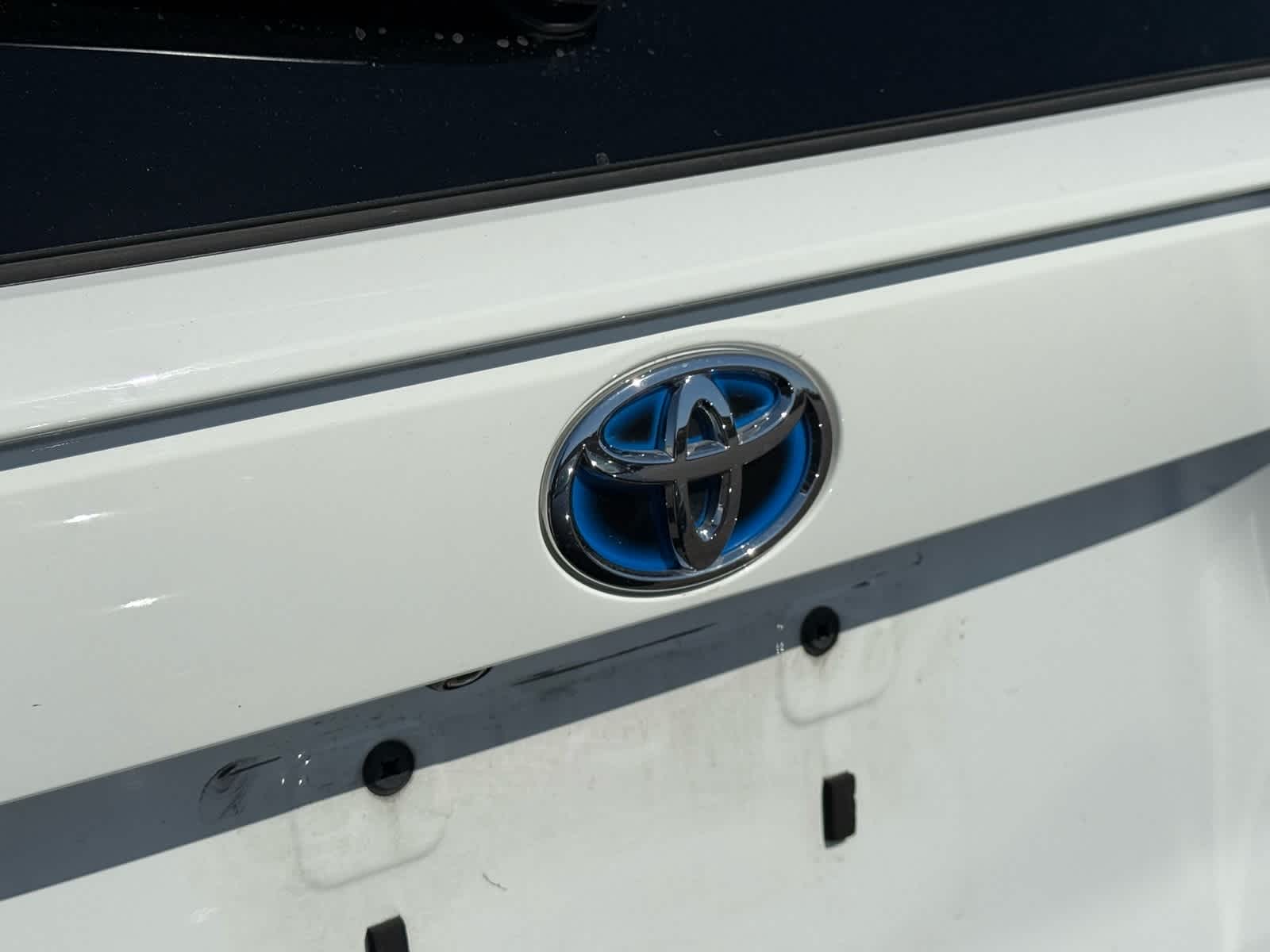 Thumbnail: 2022 Toyota RAV4 - 16