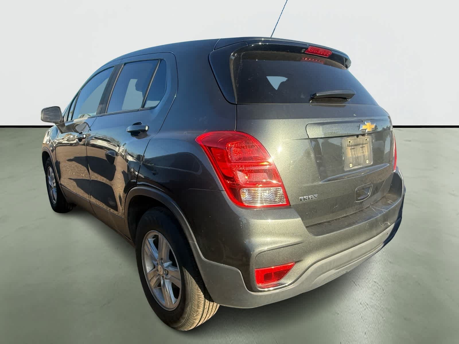 Thumbnail: 2020 Chevrolet Trax - 3