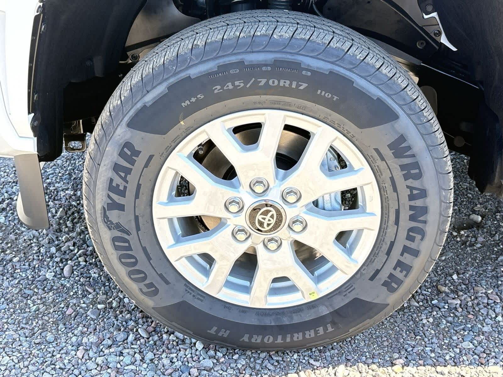 Thumbnail: 2025 Toyota Tacoma - 10