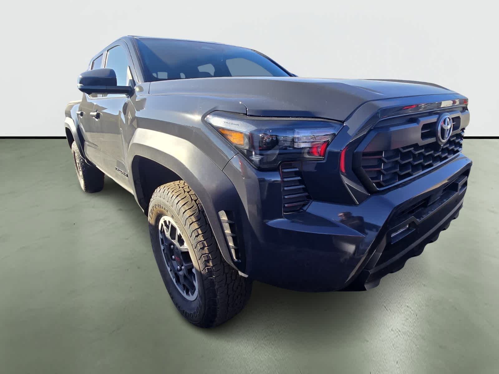 Thumbnail: 2025 Toyota Tacoma - 5