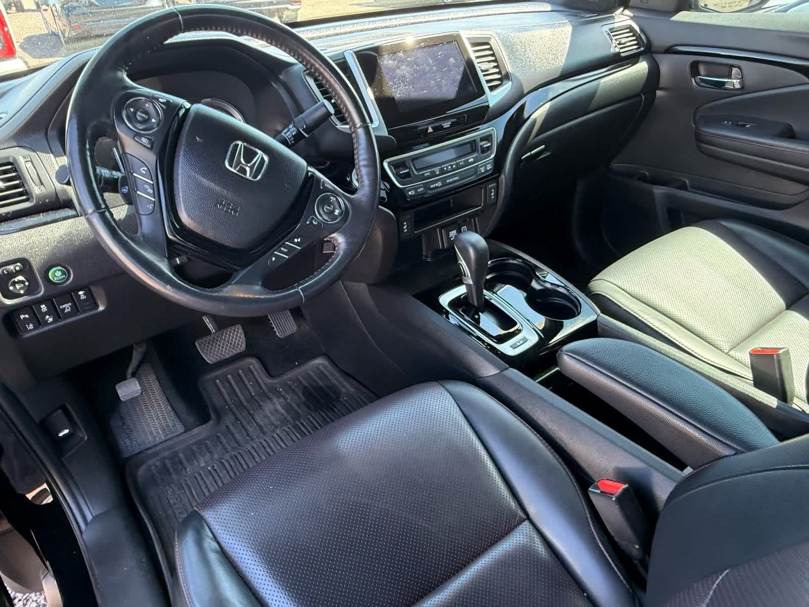 Thumbnail: 2019 Honda Ridgeline - 10