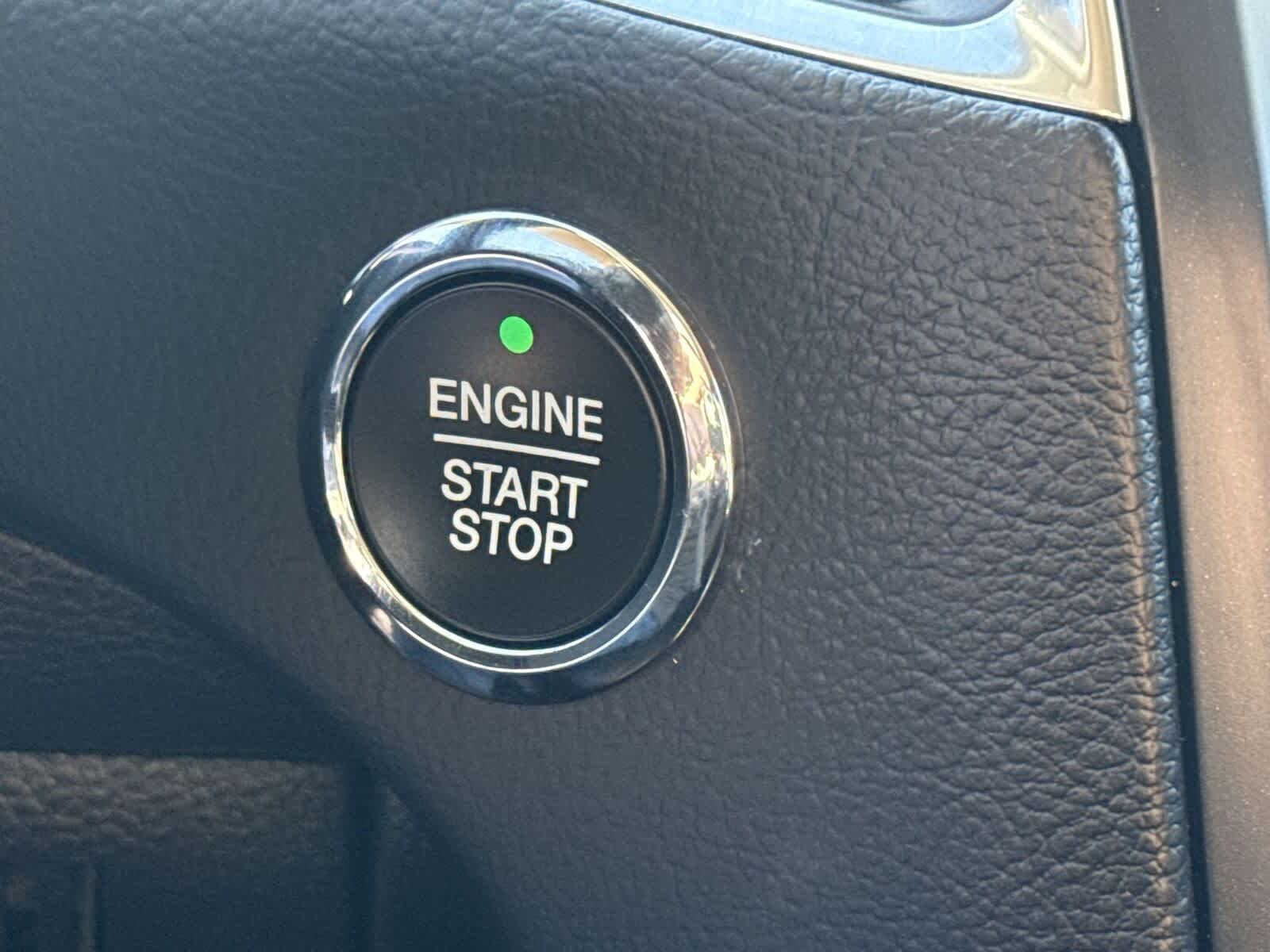 Thumbnail: 2022 Ford Edge - 26