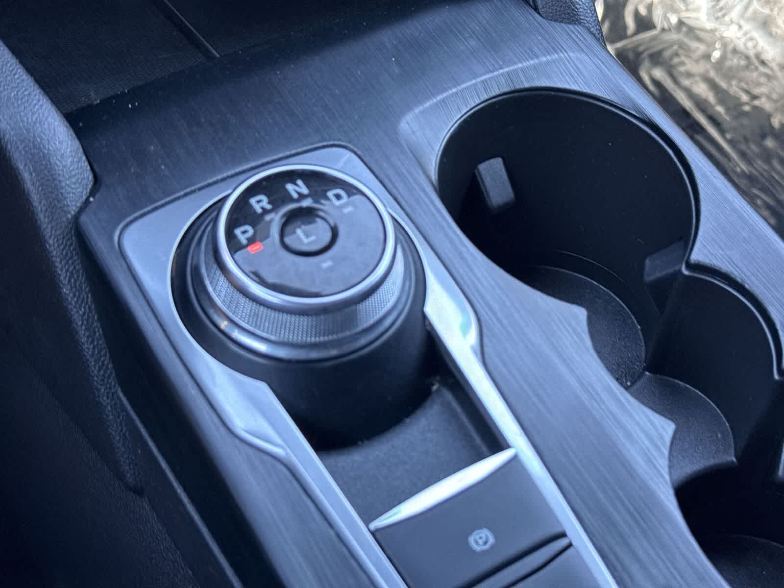 Thumbnail: 2023 Ford Escape - 25
