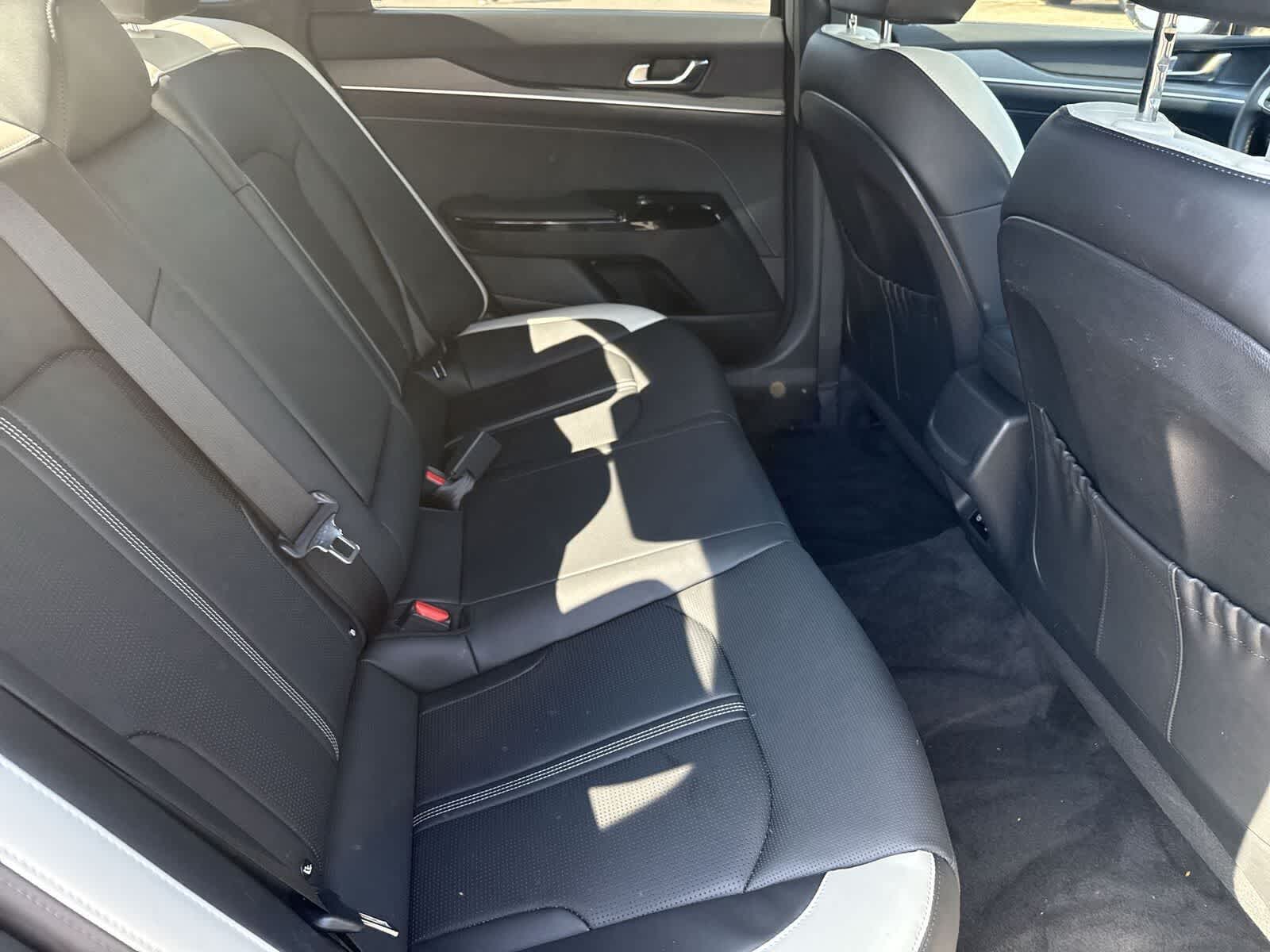 Thumbnail: 2025 Kia K5 - 13