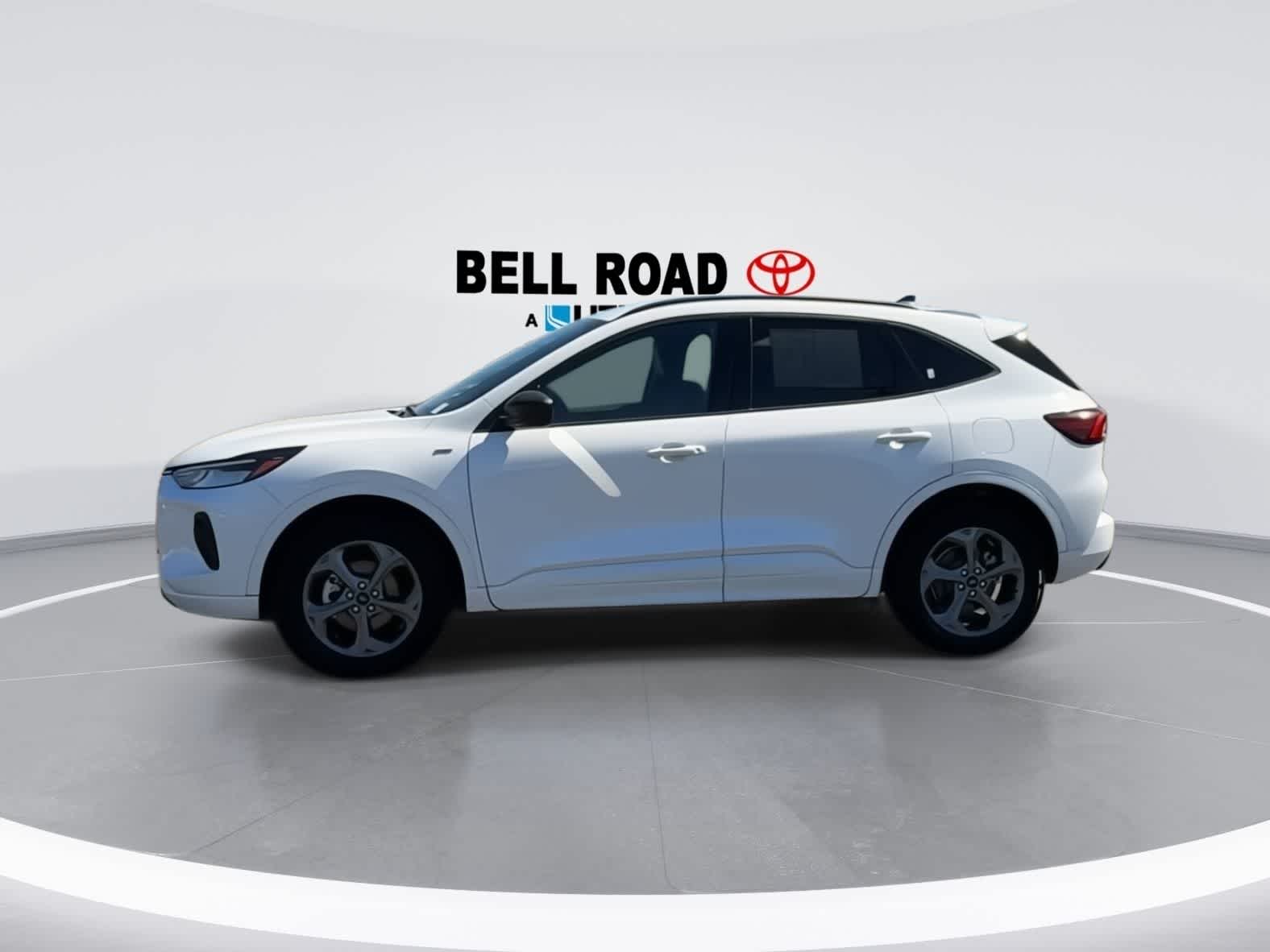 Thumbnail: 2023 Ford Escape - 5