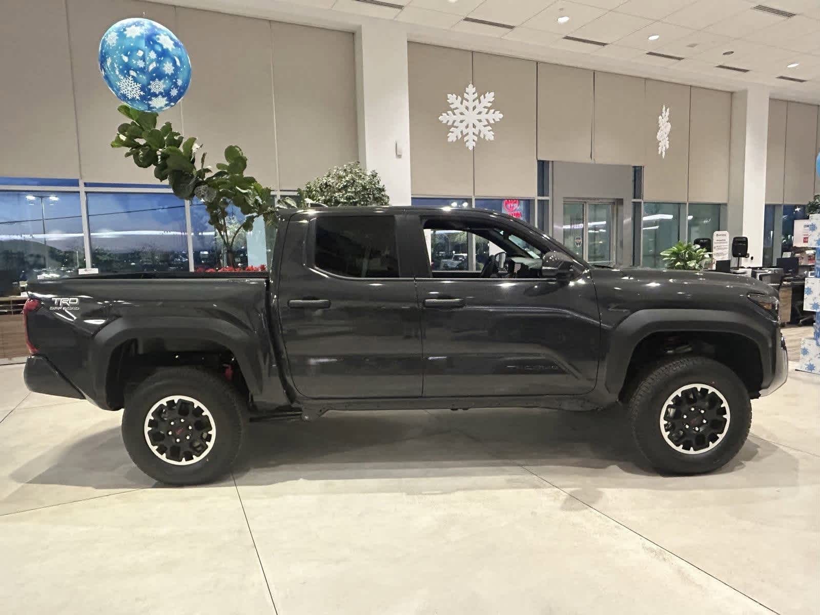 Thumbnail: 2025 Toyota Tacoma - 7