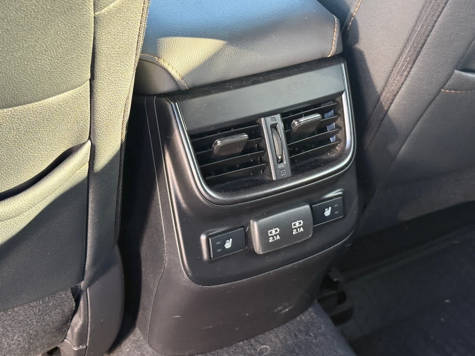 Thumbnail: 2022 Subaru Outback - 16