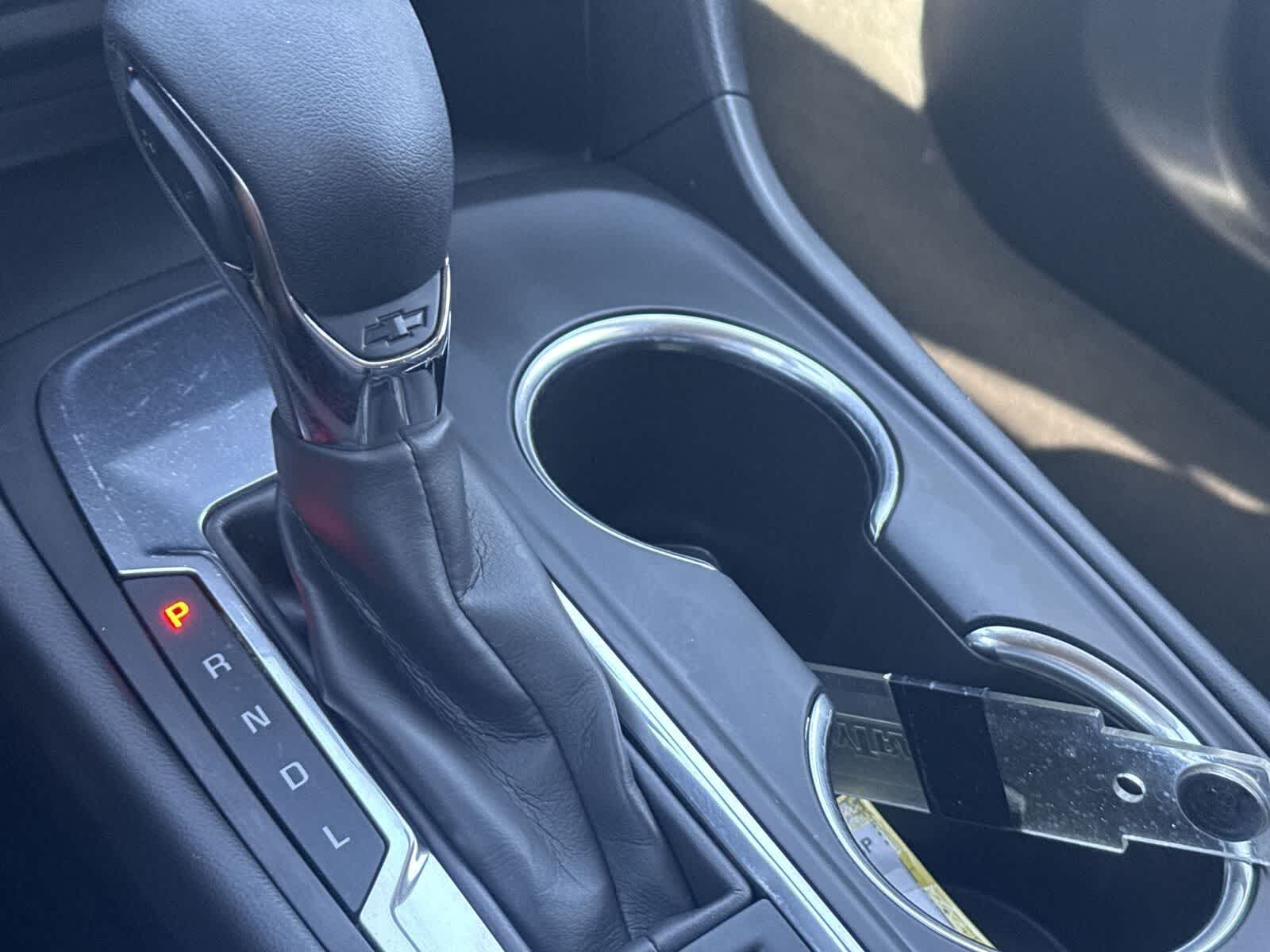 Thumbnail: 2022 Chevrolet Equinox - 25