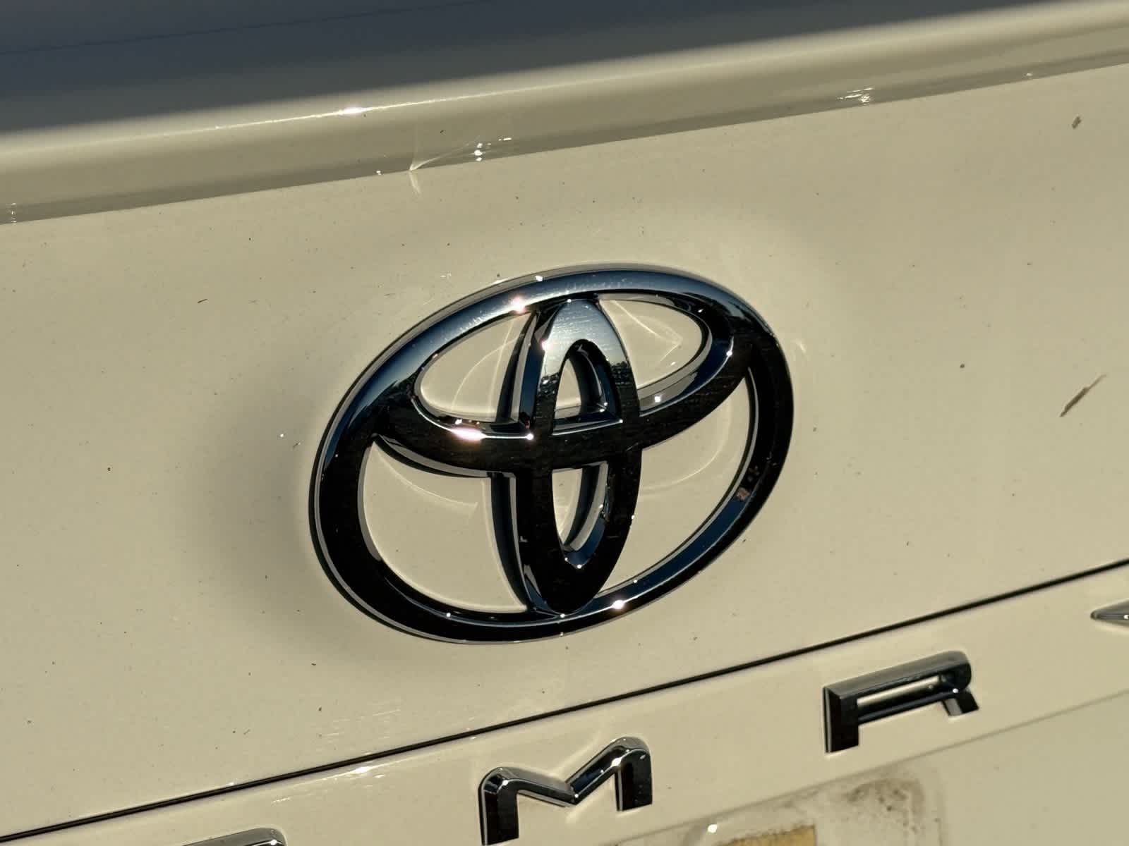 Thumbnail: 2024 Toyota Camry - 8