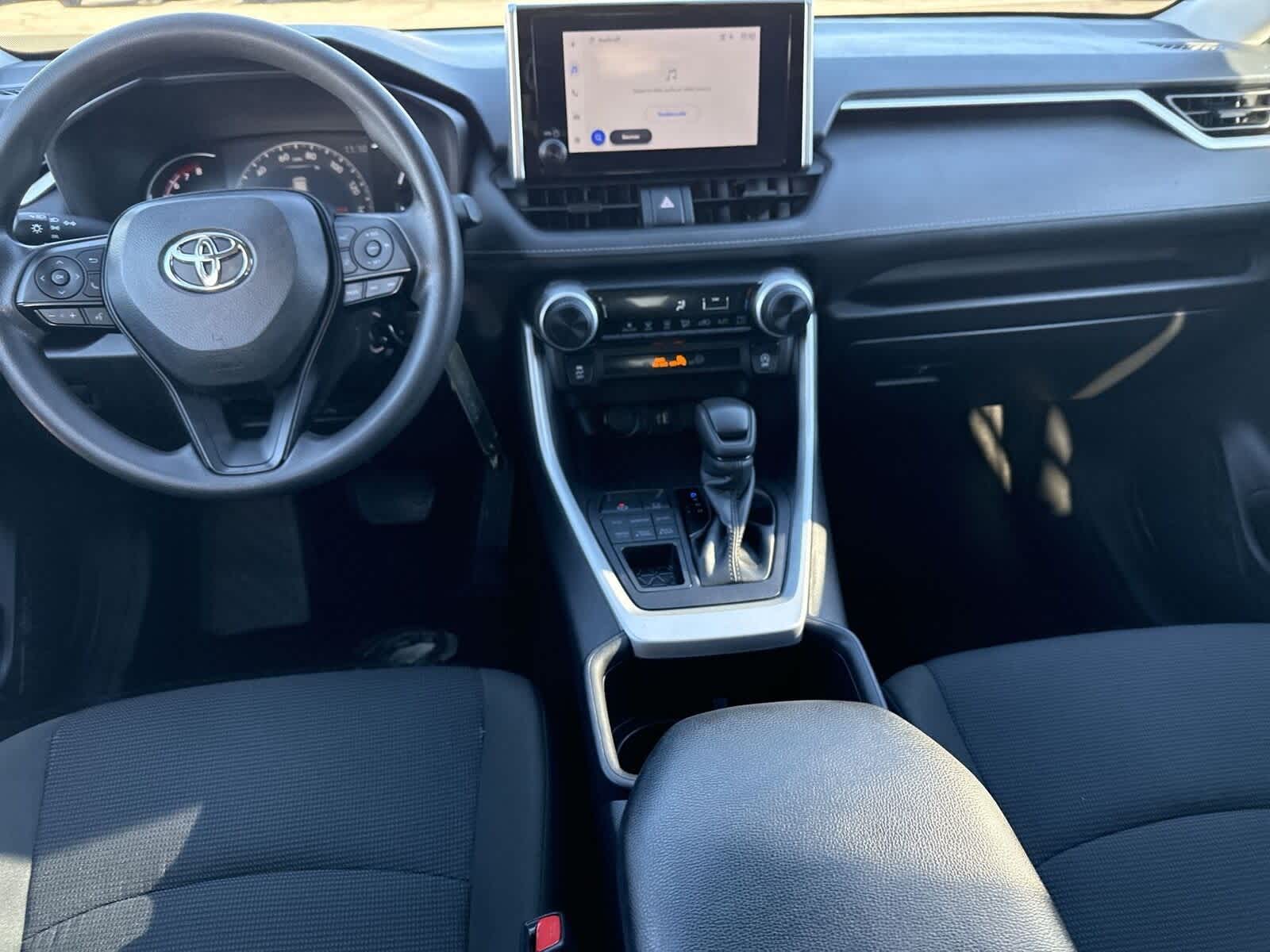 Thumbnail: 2024 Toyota RAV4 - 15