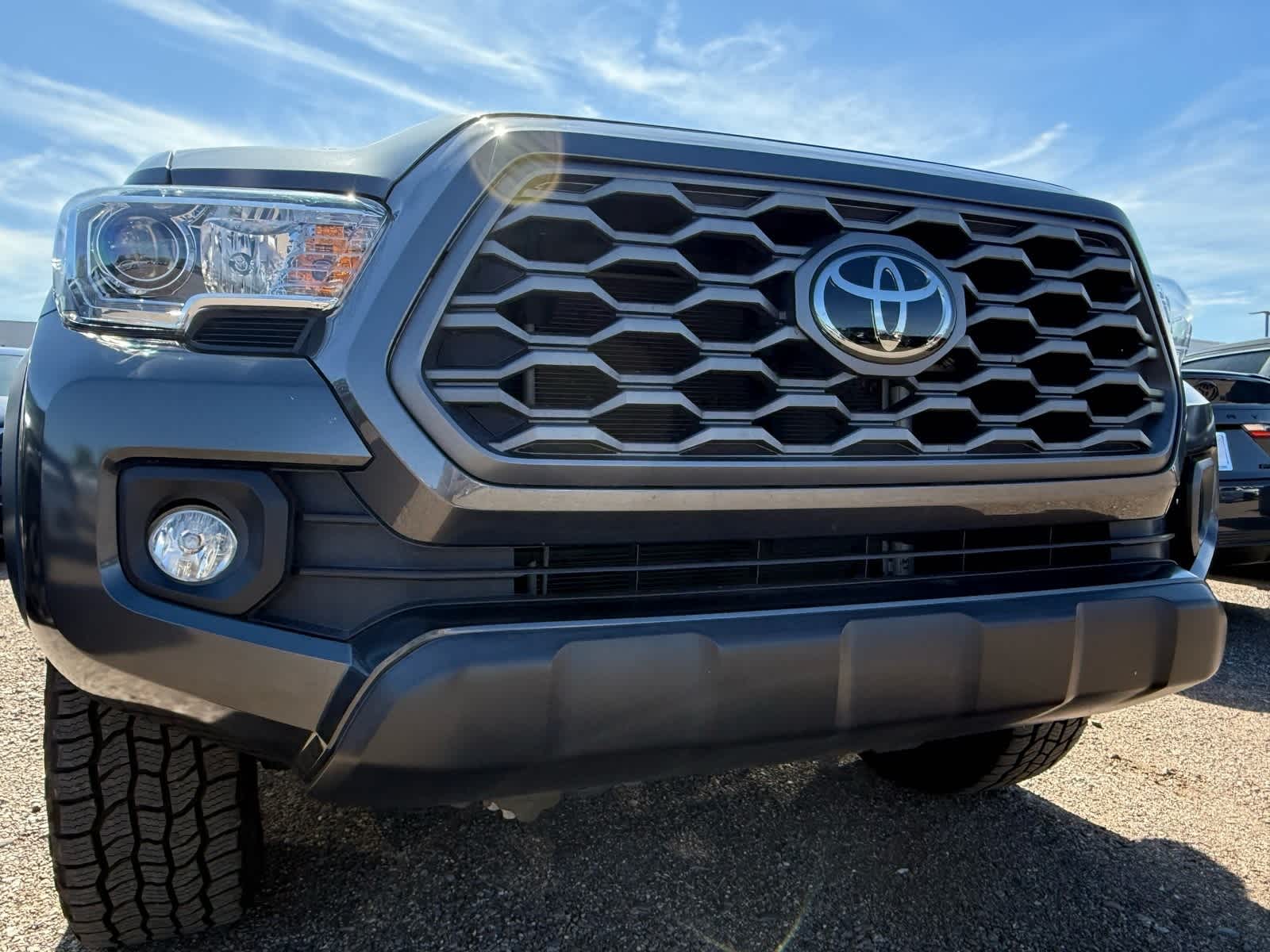 Thumbnail: 2022 Toyota Tacoma - 17