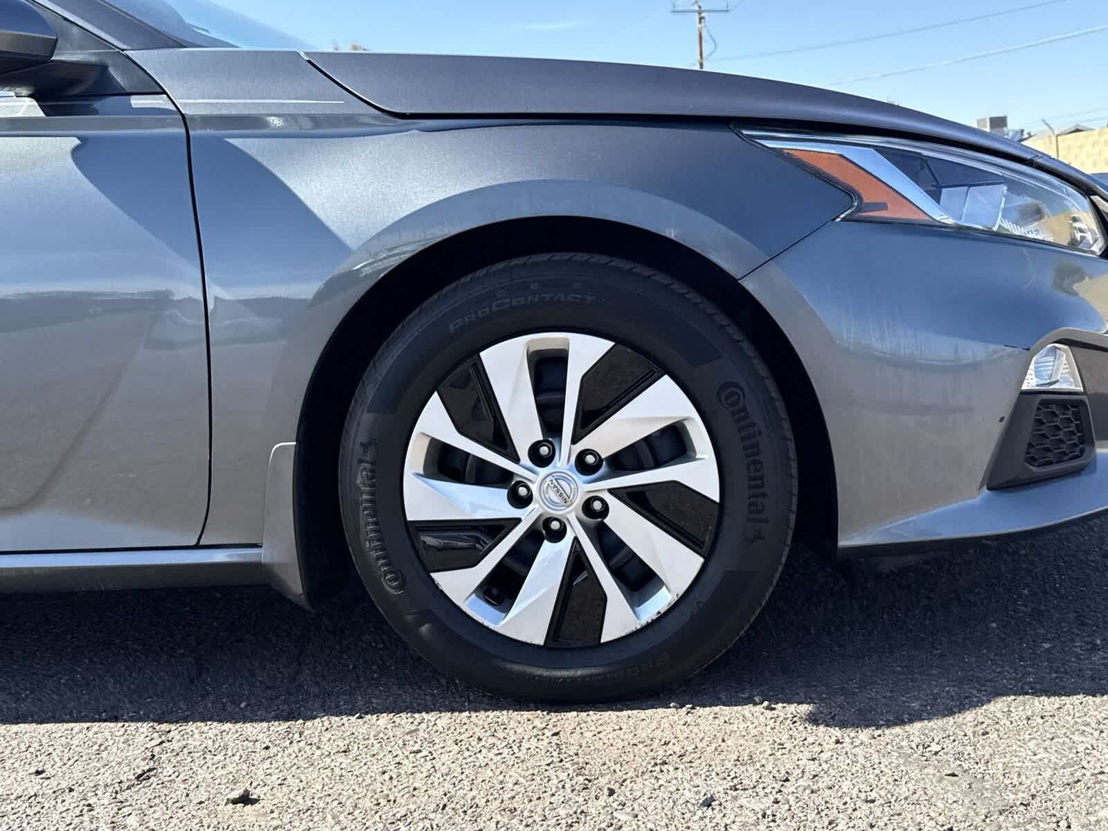 Thumbnail: 2021 Nissan Altima - 9