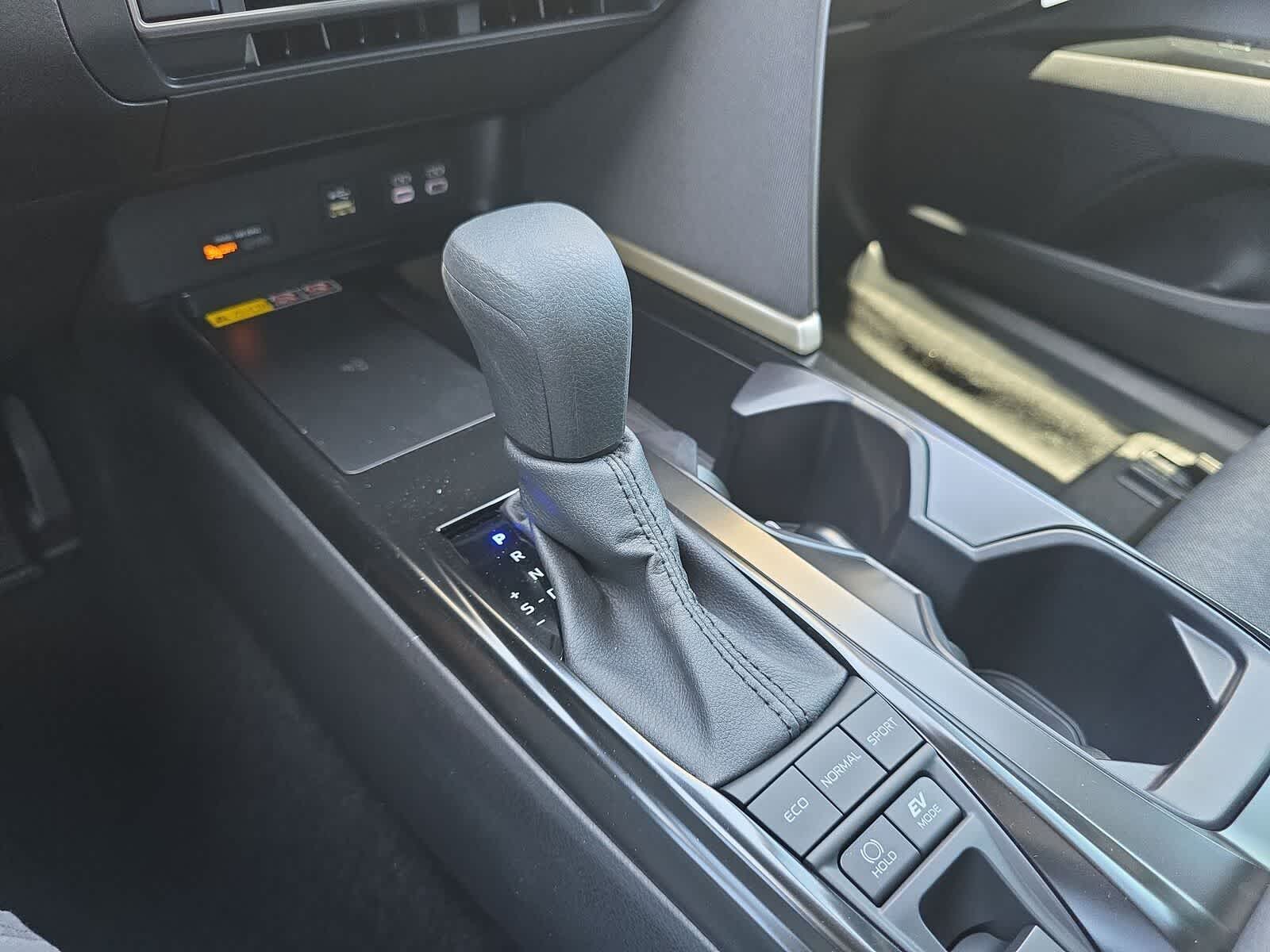 Thumbnail: 2026 Toyota Camry - 25