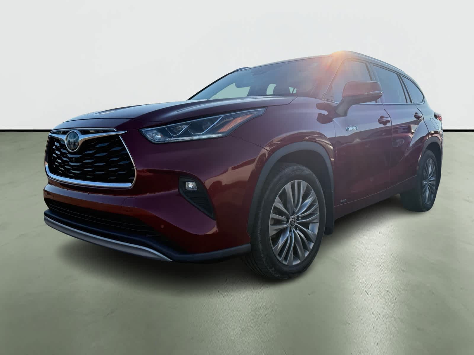 Thumbnail: 2020 Toyota Highlander - 2