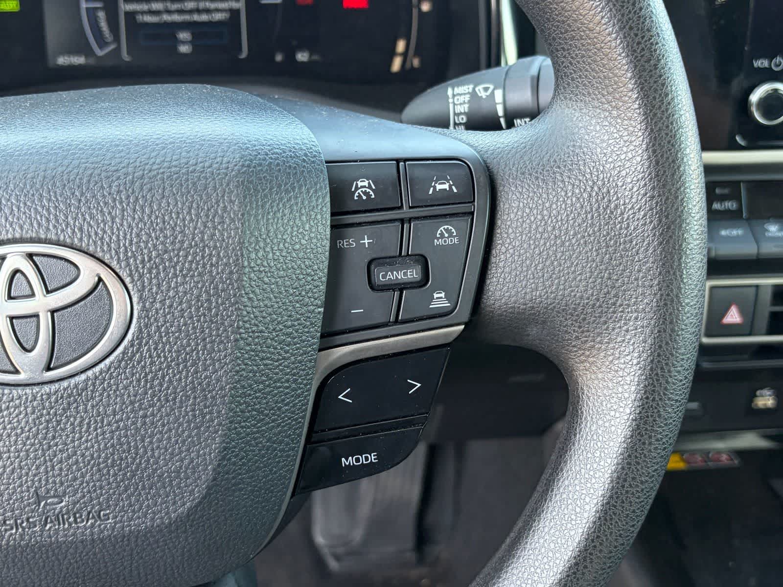 Thumbnail: 2025 Toyota Camry - 15